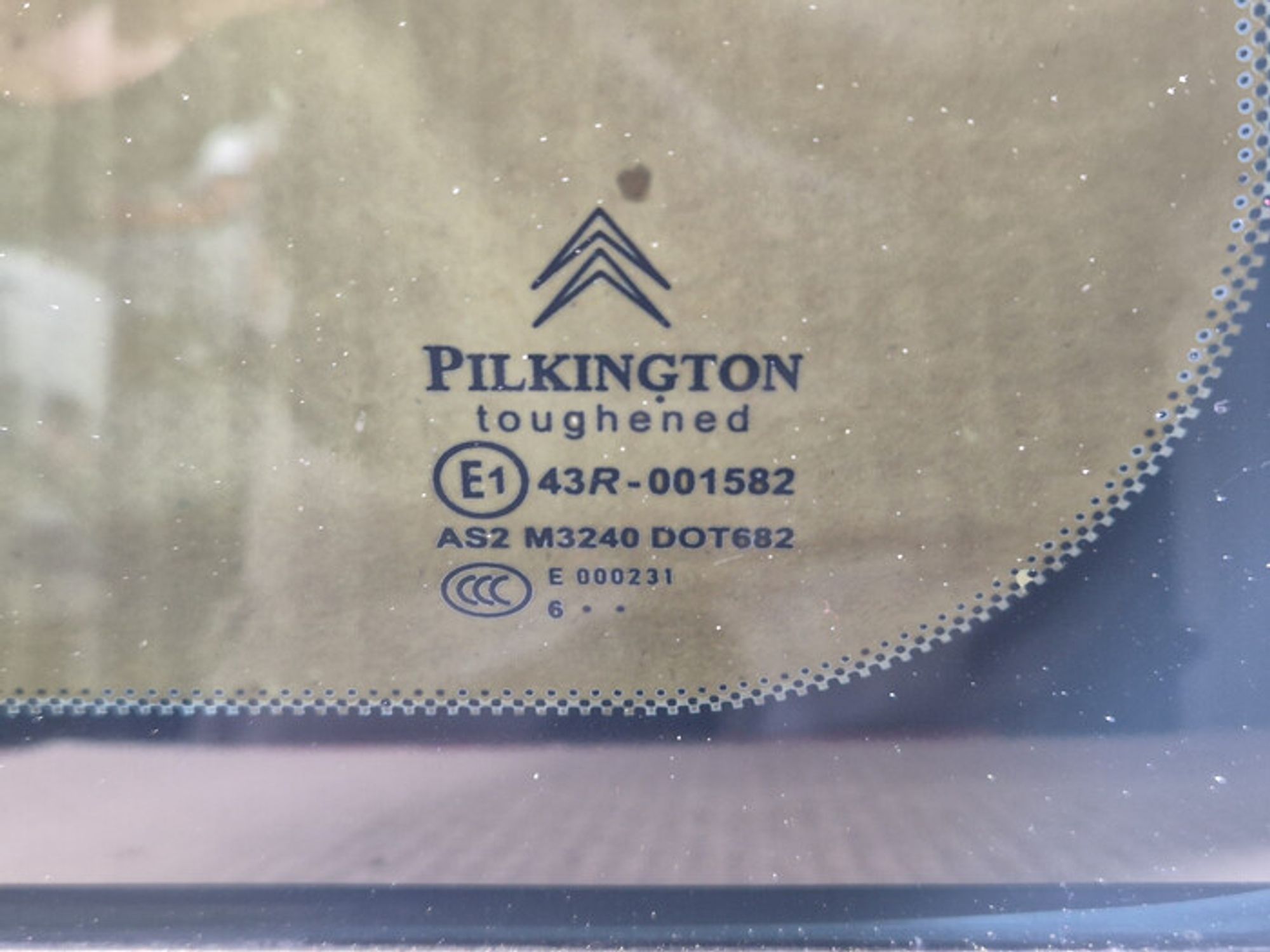 https://ycs.partsauto.market/partsauto-images/thmbs/78ee0fb3787e2dce013ed29fc8a1120c/55361cd48fed2500cc3061031a4aae4e/ad0dff322a8172cb12509e3ff9358f3f.jpg