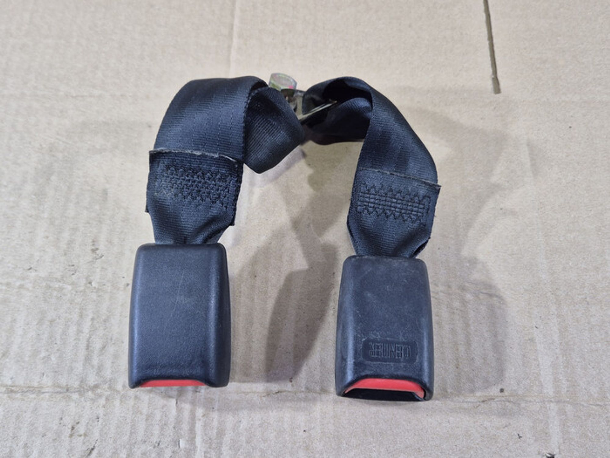 https://ycs.partsauto.market/partsauto-images/thmbs/78ee0fb3787e2dce013ed29fc8a1120c/5589b69496909ef58dd3ab07cf47e65e/618466b34d4606ae4ffc9cccf528e136.jpg
