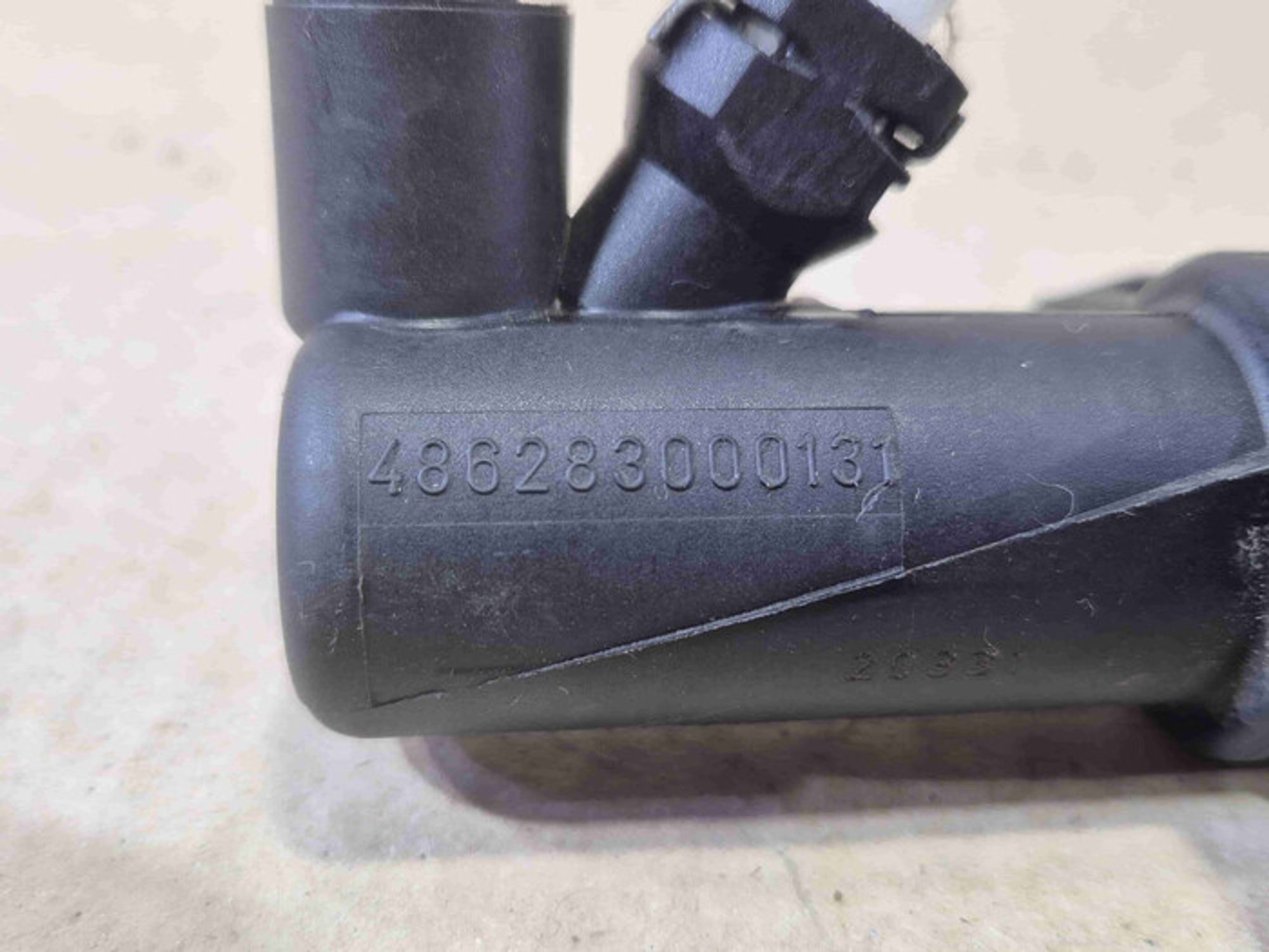 https://ycs.partsauto.market/partsauto-images/thmbs/78ee0fb3787e2dce013ed29fc8a1120c/579a9b6f7b934e27e16ea461e9bfa5a4/acc39f88da4004213154107e09ec59ef.jpg