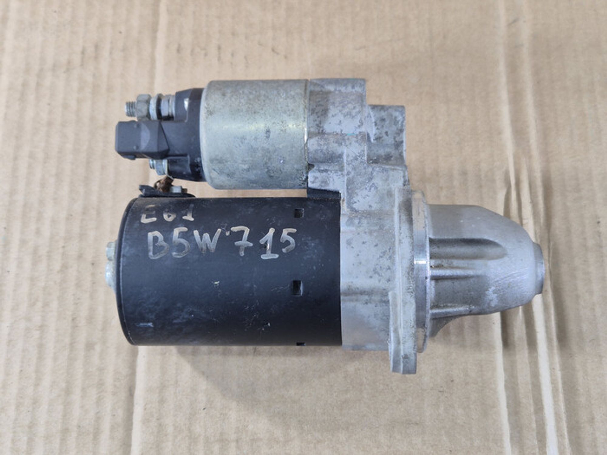 https://ycs.partsauto.market/partsauto-images/thmbs/78ee0fb3787e2dce013ed29fc8a1120c/59136f0d5df96a2a8ec396eebfdb00d9/8aa2aa978ebe42153a98c123a9e02483.jpg