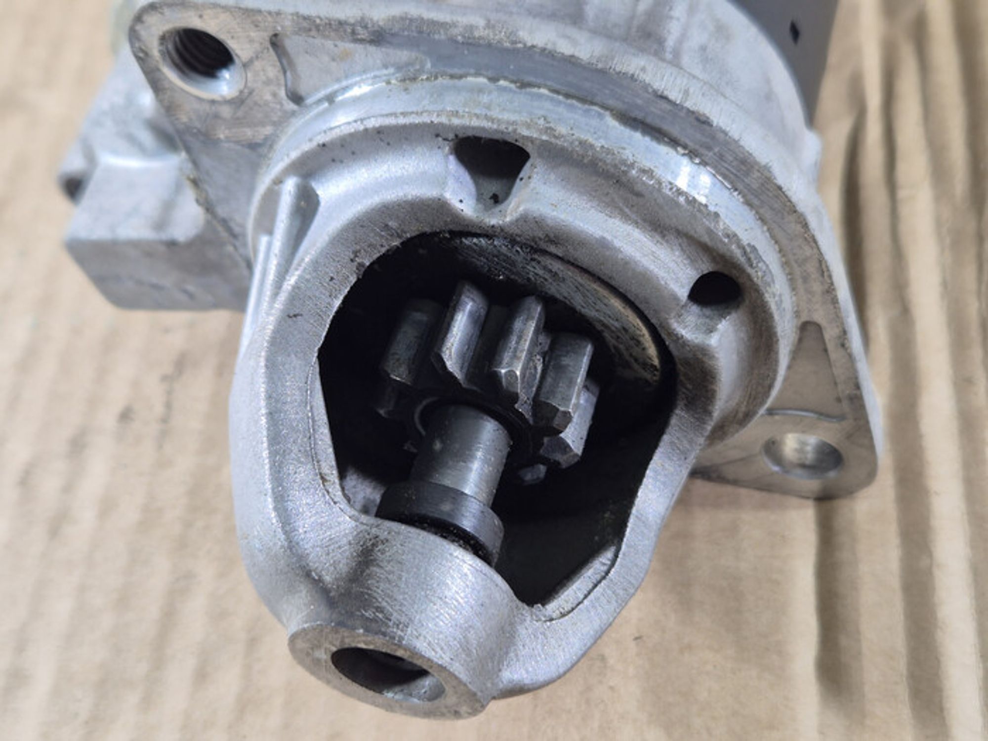 https://ycs.partsauto.market/partsauto-images/thmbs/78ee0fb3787e2dce013ed29fc8a1120c/59136f0d5df96a2a8ec396eebfdb00d9/e7389cd797248ea9cd5f32c358fcfb07.jpg