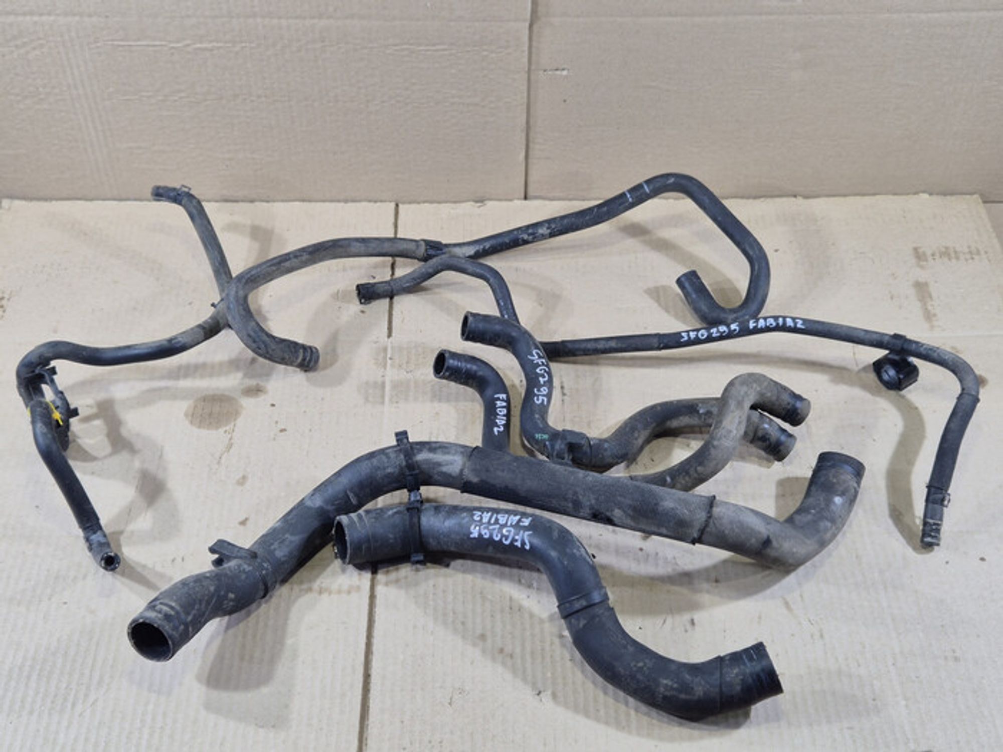 https://ycs.partsauto.market/partsauto-images/thmbs/78ee0fb3787e2dce013ed29fc8a1120c/591803a614396e9fd1ccbe182cf78e1f/6a00722c0c1366242f13090fa4cbcb09.jpg