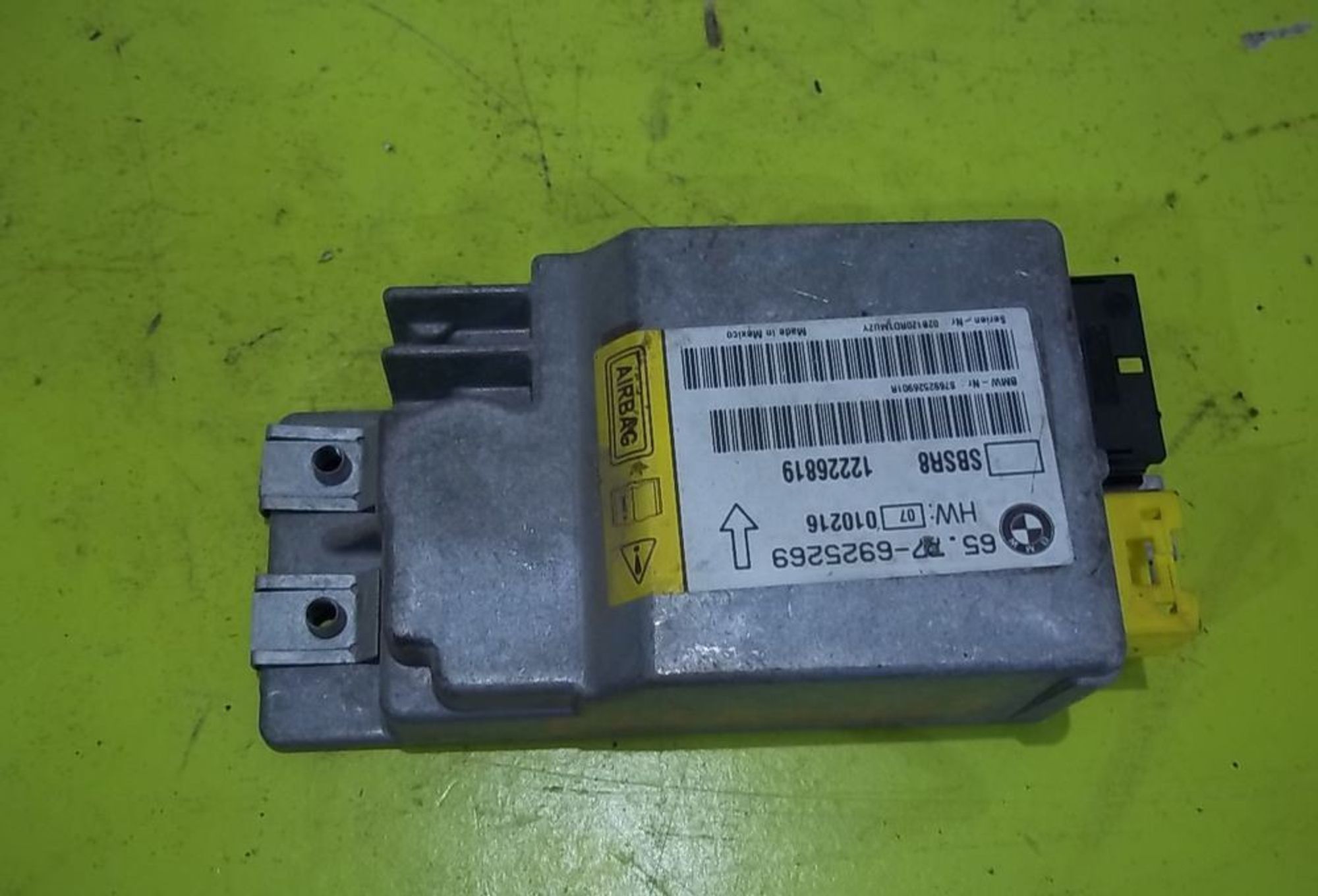 https://ycs.partsauto.market/partsauto-images/thmbs/78ee0fb3787e2dce013ed29fc8a1120c/59faeaad557ea22487dacea3ab17d752/e6b09b017d581418ea274b0bb45e566b.jpg