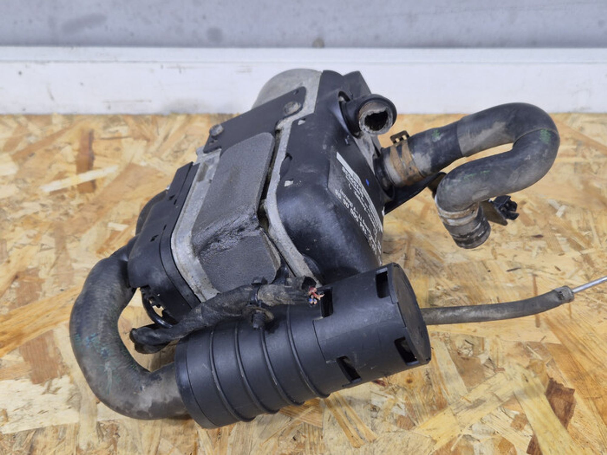 https://ycs.partsauto.market/partsauto-images/thmbs/78ee0fb3787e2dce013ed29fc8a1120c/5cf26bbf74db1a705af225076fd978d9/26db279380b122312d7cba3d929abeb1.jpg