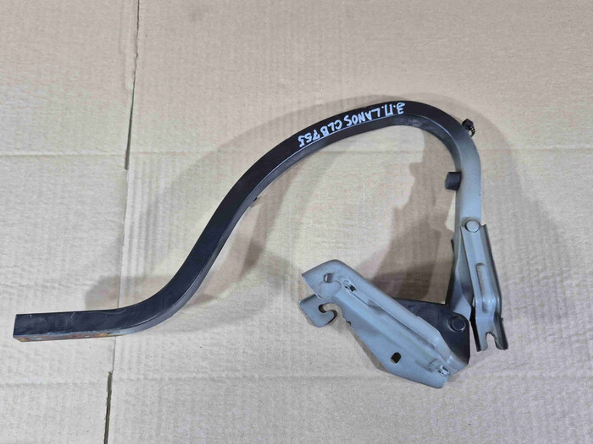 https://ycs.partsauto.market/partsauto-images/thmbs/78ee0fb3787e2dce013ed29fc8a1120c/5d25b4ebbcde25f3ce4b55c58cb701df/53618945ecbc11c6ab6418edef0222aa.jpg