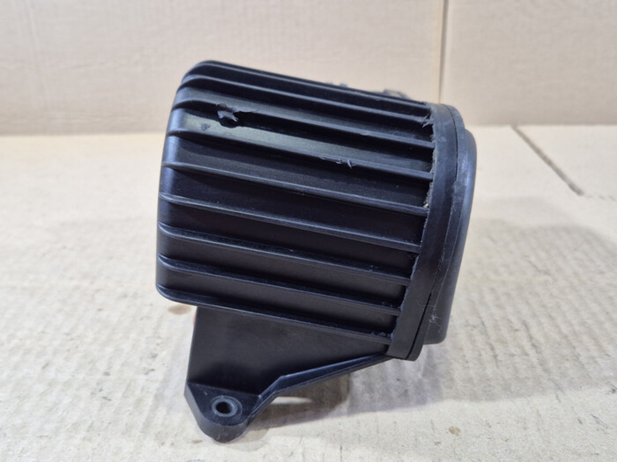 https://ycs.partsauto.market/partsauto-images/thmbs/78ee0fb3787e2dce013ed29fc8a1120c/5d545c3921162e66b0164087034c2900/53bd45ce8694d65dceb0fa45264940b7.jpg