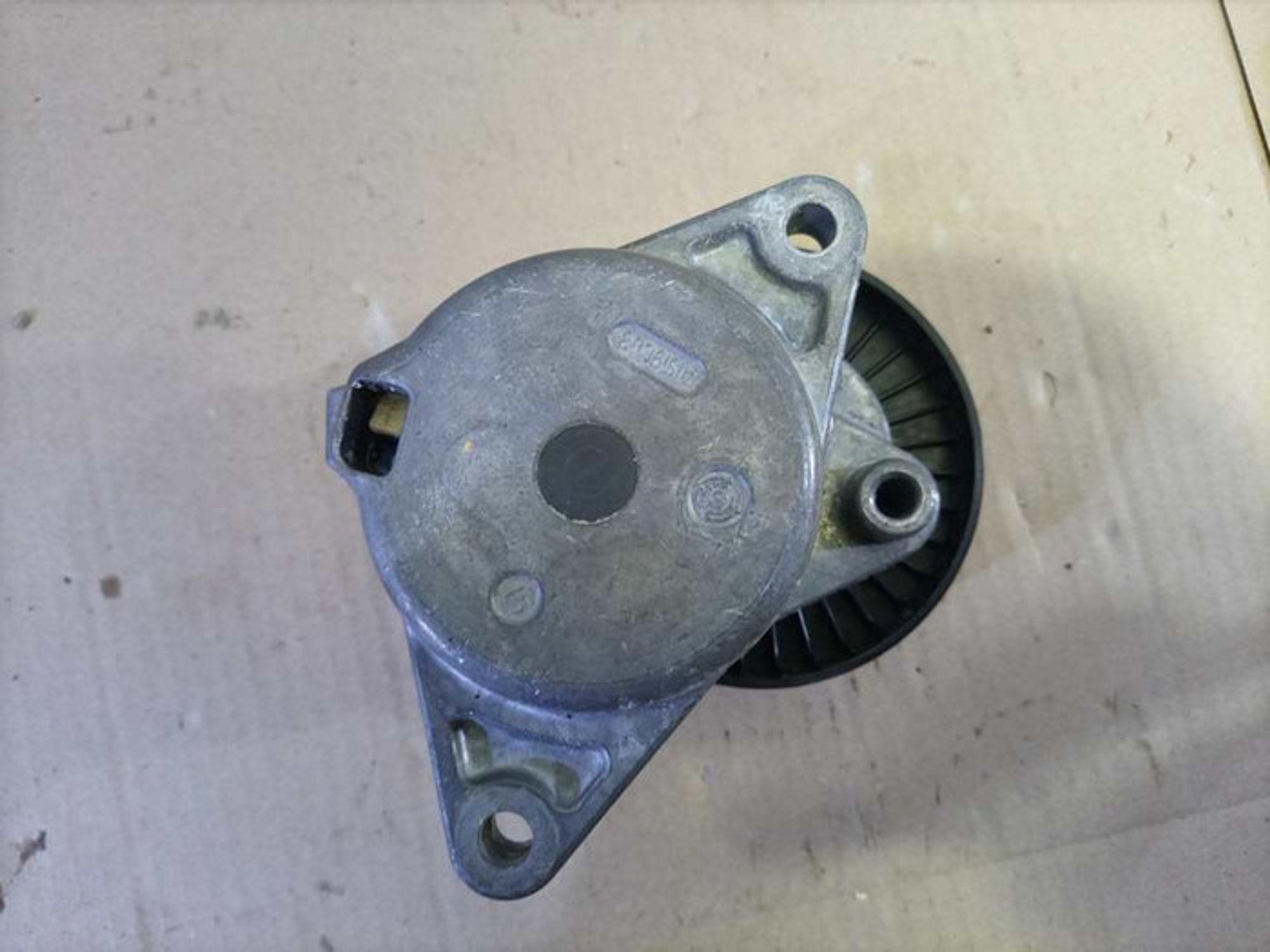 https://ycs.partsauto.market/partsauto-images/thmbs/78ee0fb3787e2dce013ed29fc8a1120c/5d9b974cebca16ba8fa7016e1bfccfd1/b0a0e03f2a9d833f24a72cfa2c70931f.jpg