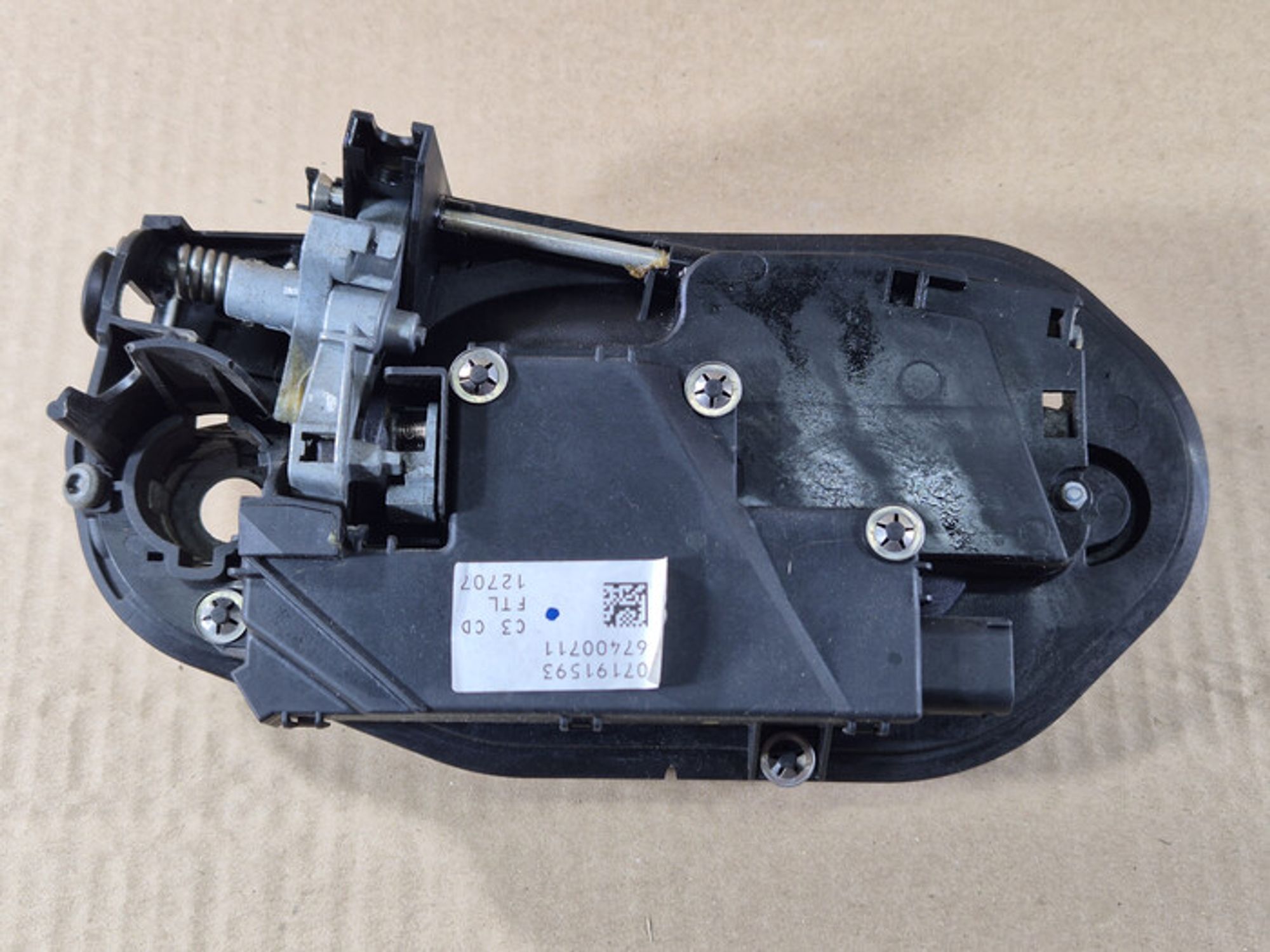 https://ycs.partsauto.market/partsauto-images/thmbs/78ee0fb3787e2dce013ed29fc8a1120c/5dab07dca2e89017a6f9d86717842e80/1938d85fc4d2f749ff5d886d5a05777f.jpg