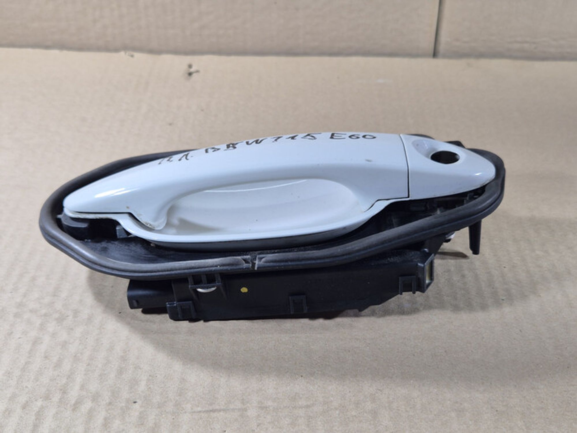 https://ycs.partsauto.market/partsauto-images/thmbs/78ee0fb3787e2dce013ed29fc8a1120c/5dab07dca2e89017a6f9d86717842e80/20eb98b31700b3f535d92f396cbc9a5b.jpg