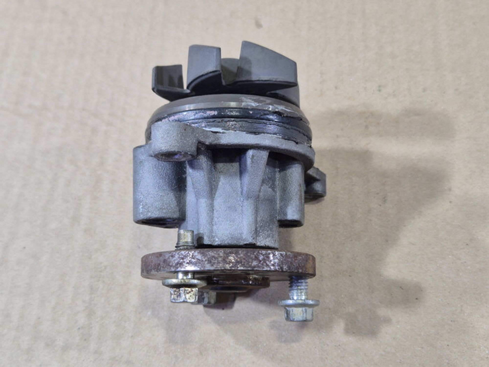 https://ycs.partsauto.market/partsauto-images/thmbs/78ee0fb3787e2dce013ed29fc8a1120c/61bf52b5ef5b83c2fd4755d3a584e70e/707517a848b62a5699b66ea3bc5b6846.jpg