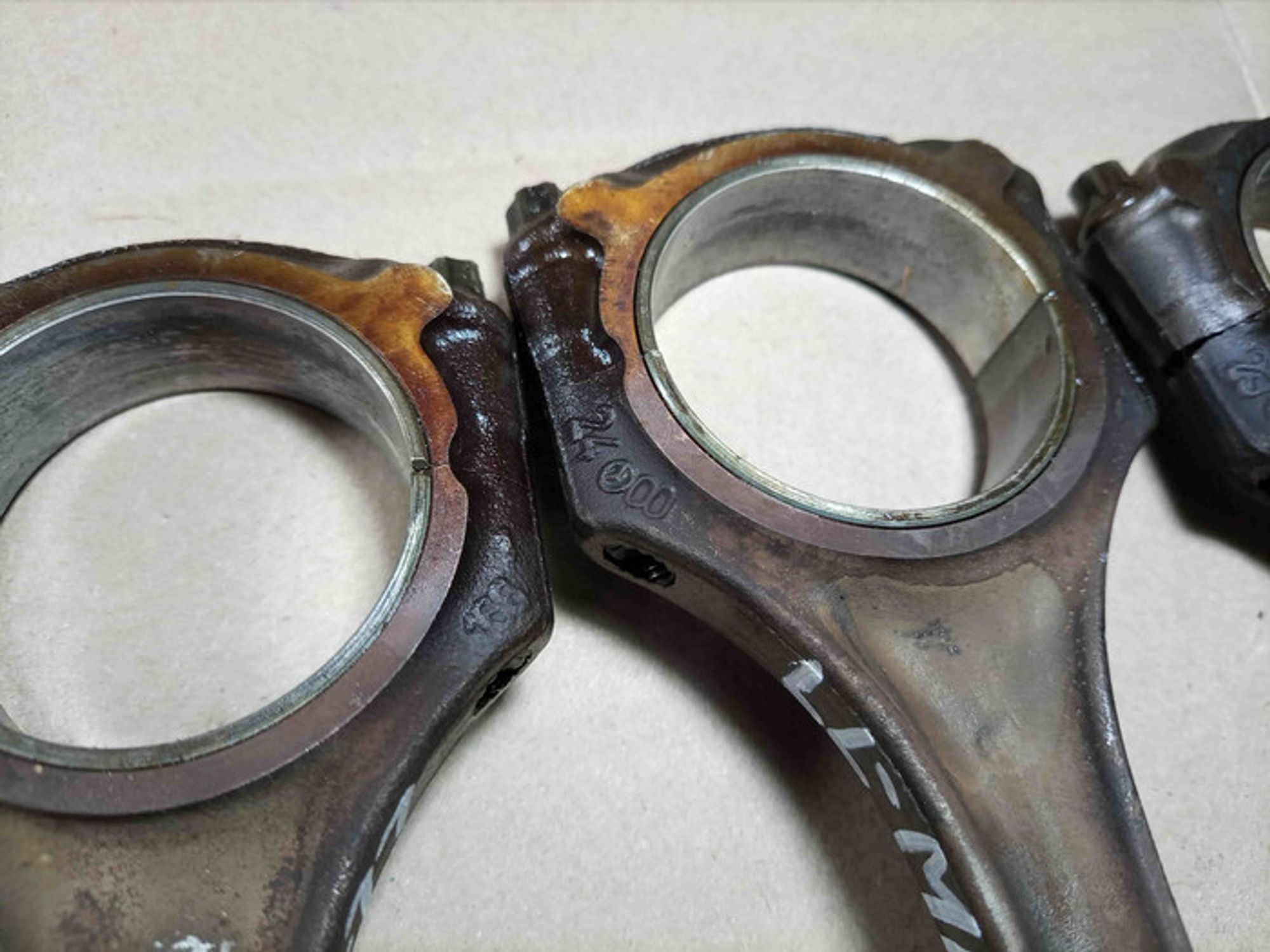 https://ycs.partsauto.market/partsauto-images/thmbs/78ee0fb3787e2dce013ed29fc8a1120c/636ab5aec80bbde95a215e7bafa34196/b4e70d150df46bde8f43fdadff123dcf.jpg