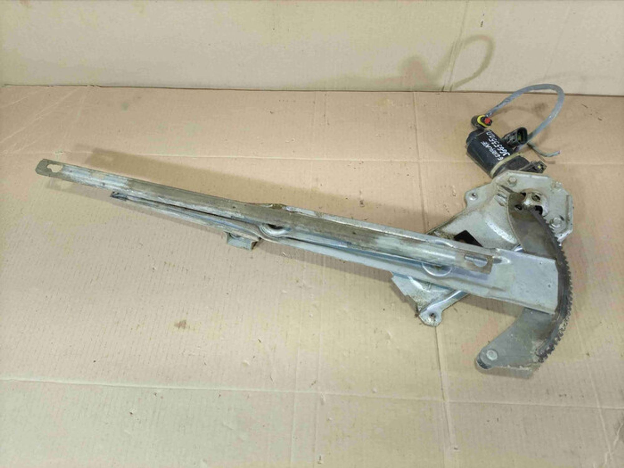 https://ycs.partsauto.market/partsauto-images/thmbs/78ee0fb3787e2dce013ed29fc8a1120c/6469d5bf3a3d74eb1d8bd5ca2416a1a2/2f50714b7acb4e0dae355ebf9237eed9.jpg