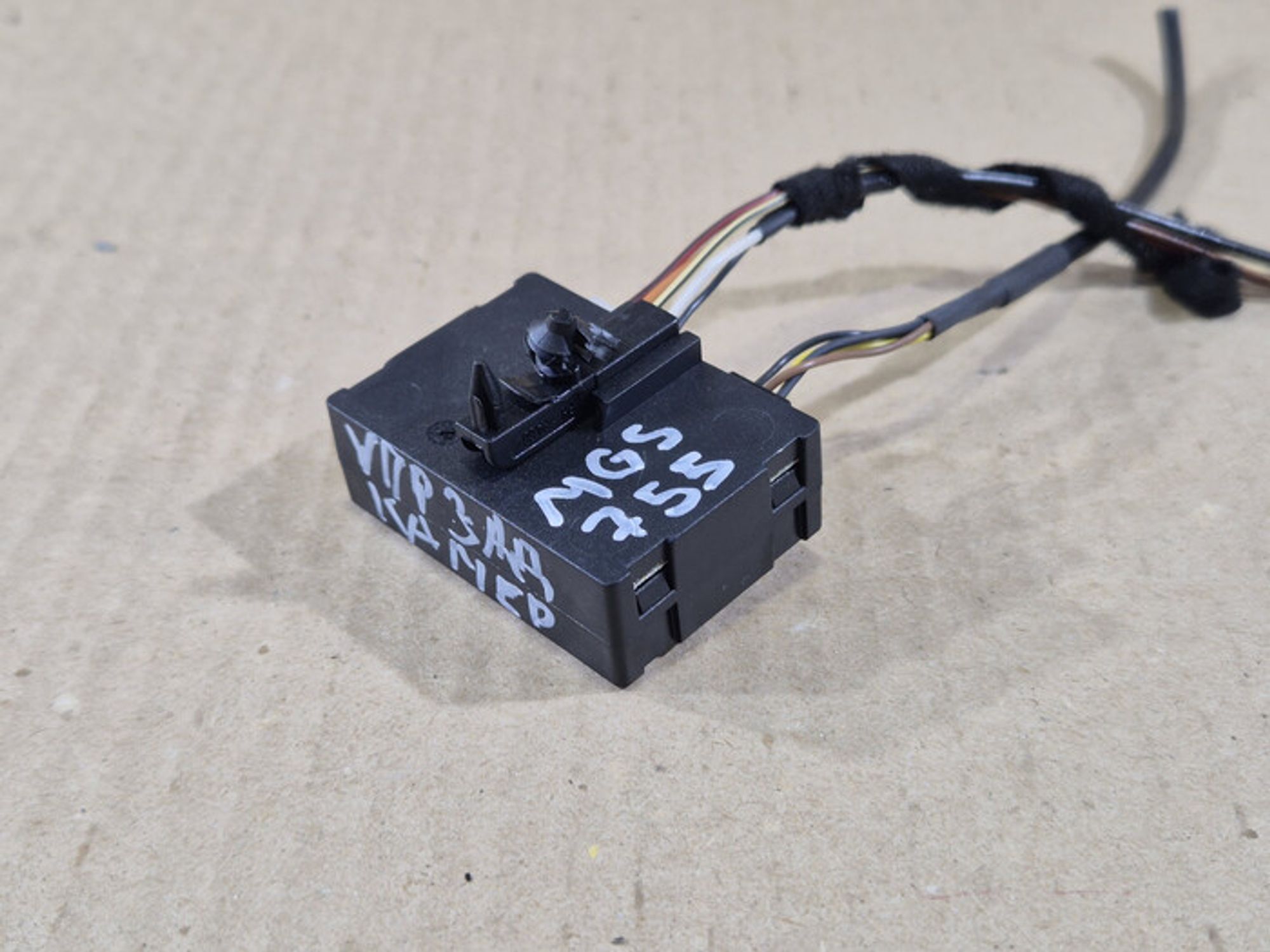 https://ycs.partsauto.market/partsauto-images/thmbs/78ee0fb3787e2dce013ed29fc8a1120c/64bb3a3389ca7a3b8d867bad54343961/79f53ea5f35fadcc1744b2bfed2b7455.jpg