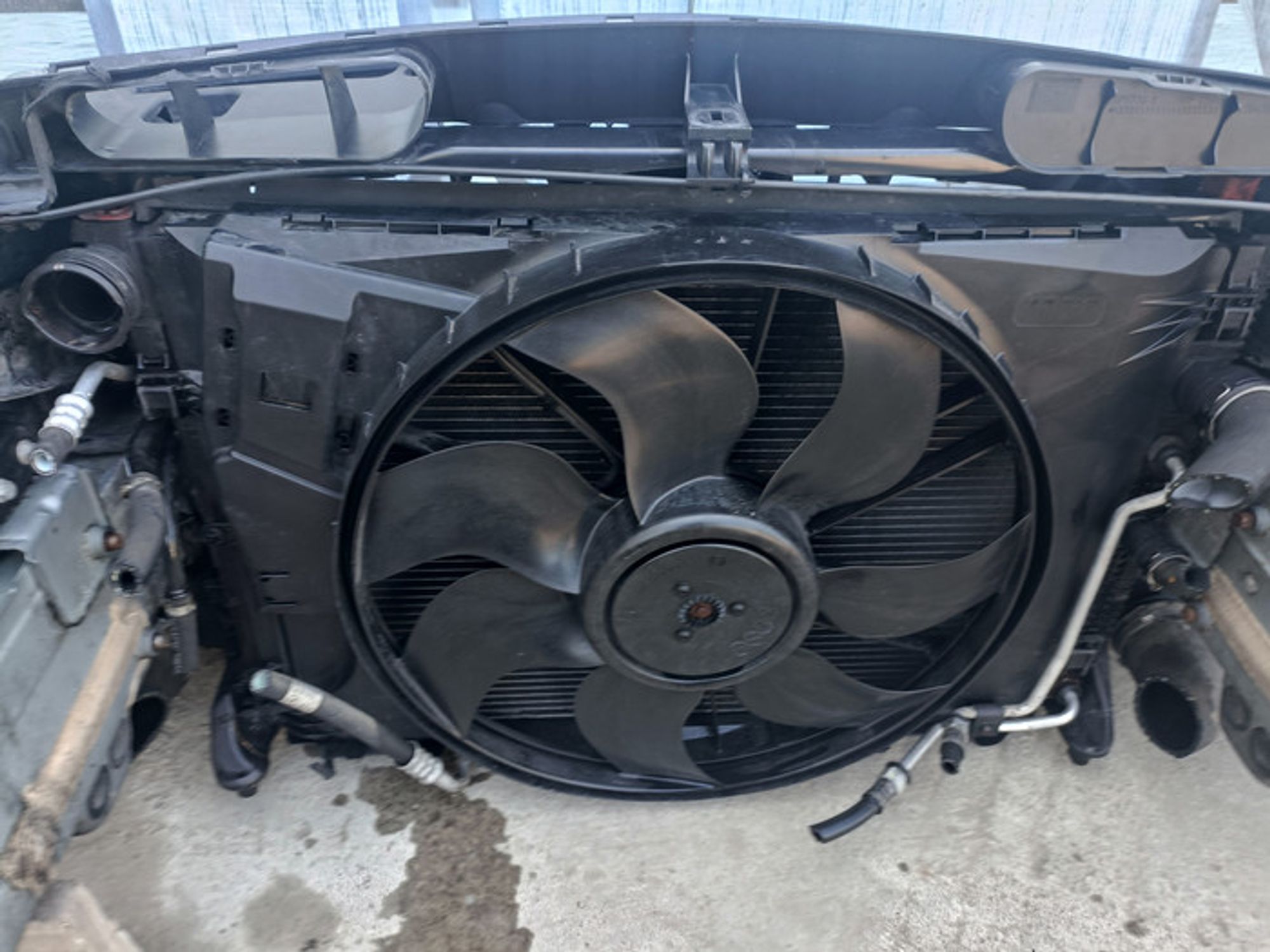 https://ycs.partsauto.market/partsauto-images/thmbs/78ee0fb3787e2dce013ed29fc8a1120c/64fff1a43f97124037756f47d2a29d19/781b626279e40b36eb06e1532ed31091.jpg