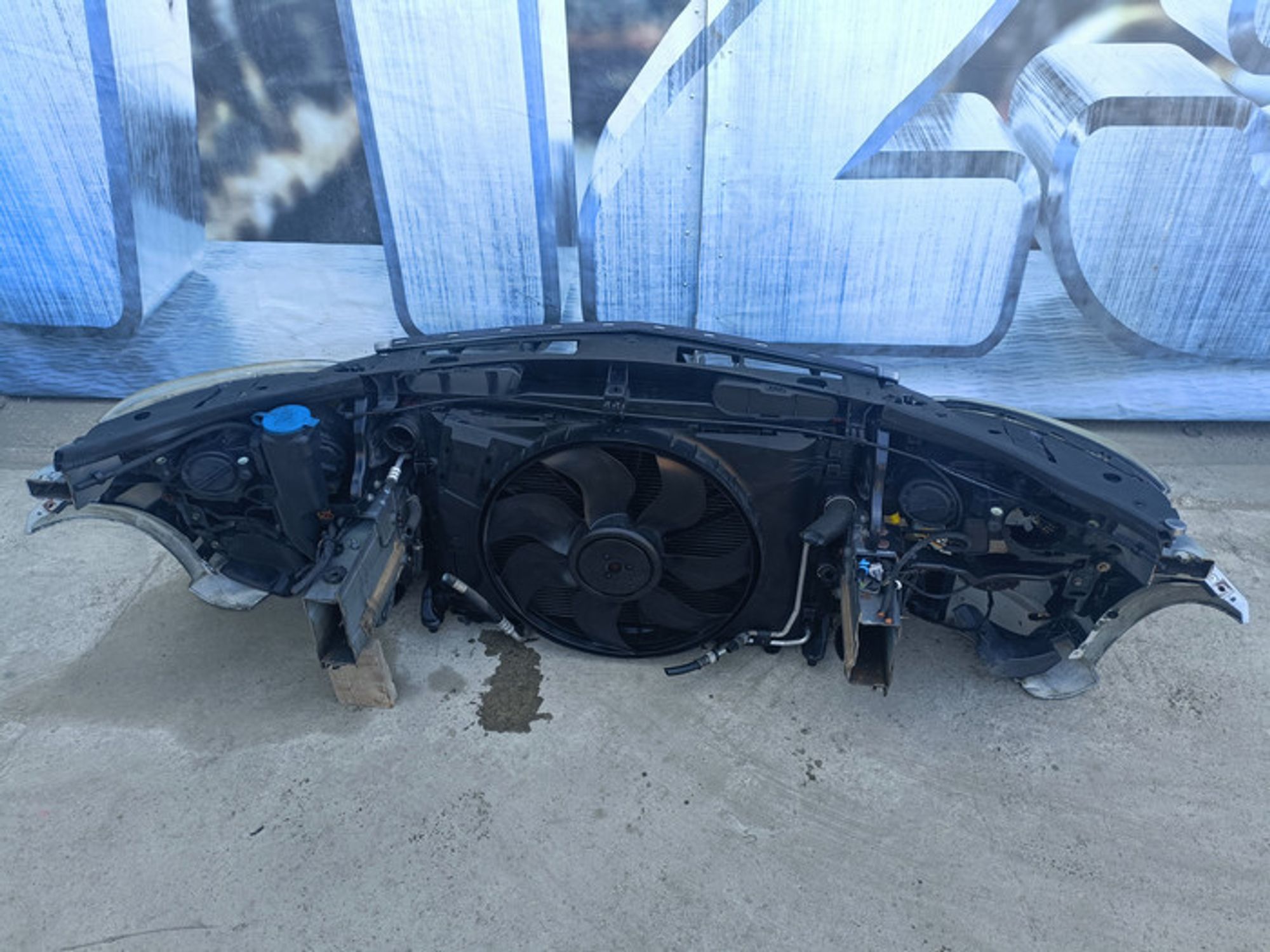 https://ycs.partsauto.market/partsauto-images/thmbs/78ee0fb3787e2dce013ed29fc8a1120c/64fff1a43f97124037756f47d2a29d19/bd61563ddf8e7716fd3ed5210d8980b8.jpg