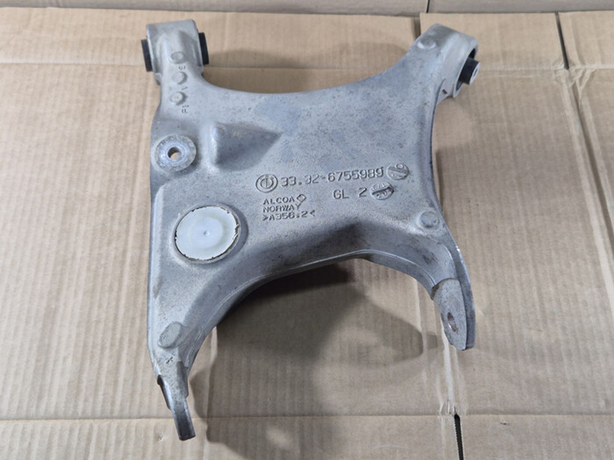 https://ycs.partsauto.market/partsauto-images/thmbs/78ee0fb3787e2dce013ed29fc8a1120c/6638bcfd8a303f3941737b28282babe4/5201916e306707014081d881f27557f5.jpg