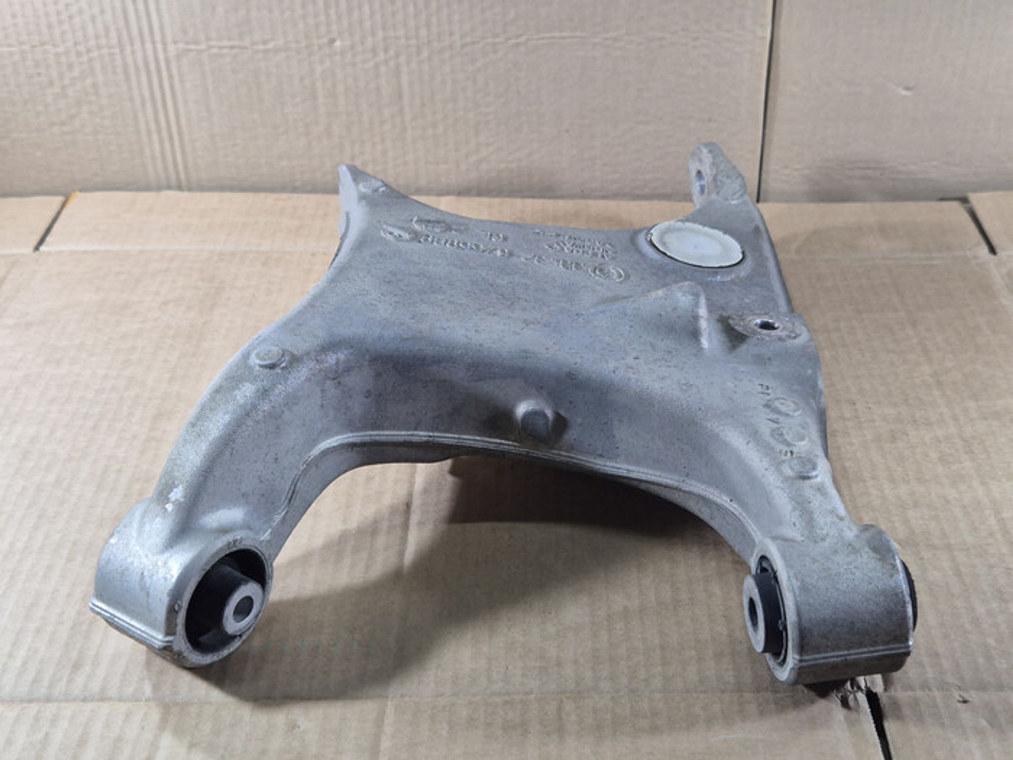 https://ycs.partsauto.market/partsauto-images/thmbs/78ee0fb3787e2dce013ed29fc8a1120c/6638bcfd8a303f3941737b28282babe4/884fef4a26482a7fbeb7ccb9bad32937.jpg