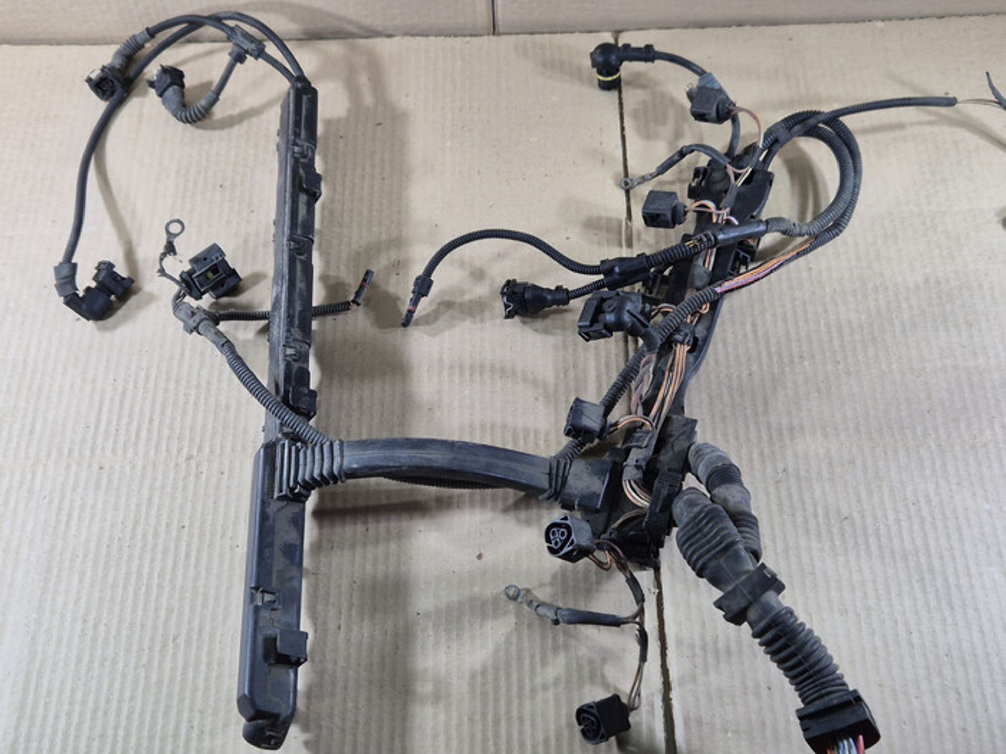 https://ycs.partsauto.market/partsauto-images/thmbs/78ee0fb3787e2dce013ed29fc8a1120c/666fd1636d3f5f1e22ba28423259c5d5/57e4db3f82773c1ed167bd3cc10cee70.jpg