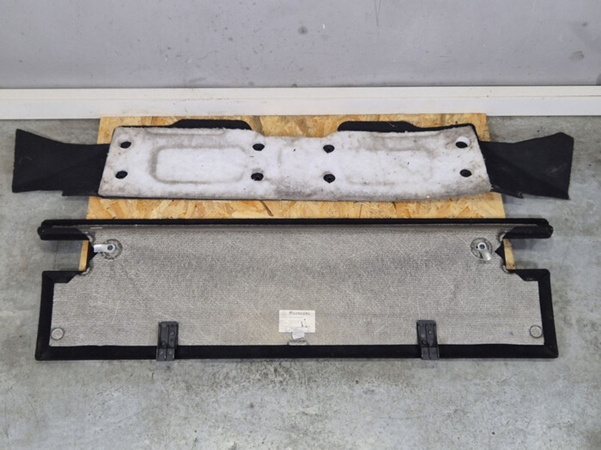 https://ycs.partsauto.market/partsauto-images/thmbs/78ee0fb3787e2dce013ed29fc8a1120c/668c40d254ee2906ed4300c5e3500244/09da522decea24dc27c981609cc0ecc6.jpg