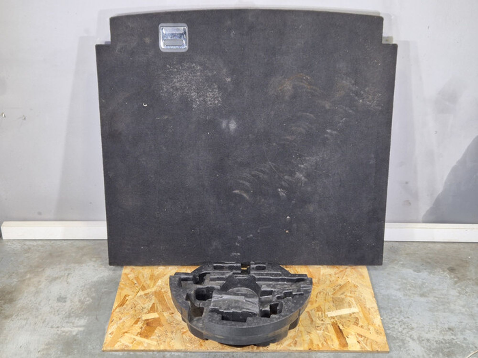 https://ycs.partsauto.market/partsauto-images/thmbs/78ee0fb3787e2dce013ed29fc8a1120c/668c40d254ee2906ed4300c5e3500244/64a14e4103d4671e4960b398e8f9d2b2.jpg