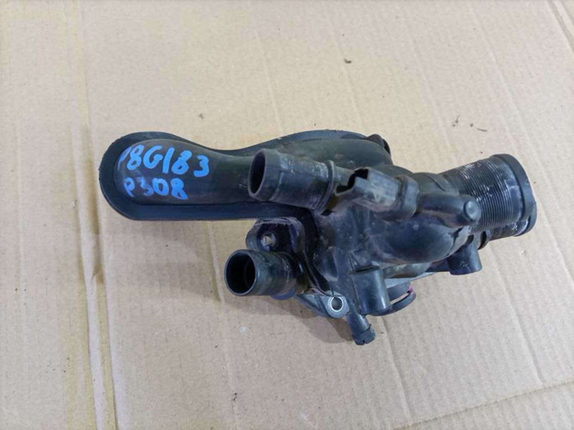 https://ycs.partsauto.market/partsauto-images/thmbs/78ee0fb3787e2dce013ed29fc8a1120c/67a3542b112f0bdb6e9e79b3fd6b7fe2/ff3d5d3de3e40f9ba29ec4b753fd7cec.jpg