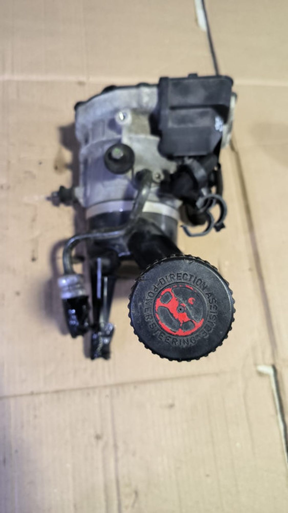 https://ycs.partsauto.market/partsauto-images/thmbs/78ee0fb3787e2dce013ed29fc8a1120c/67d333e28db564e9a2328df736f87477/80b99cabd93de6650b40c13712a7b2b0.jpg
