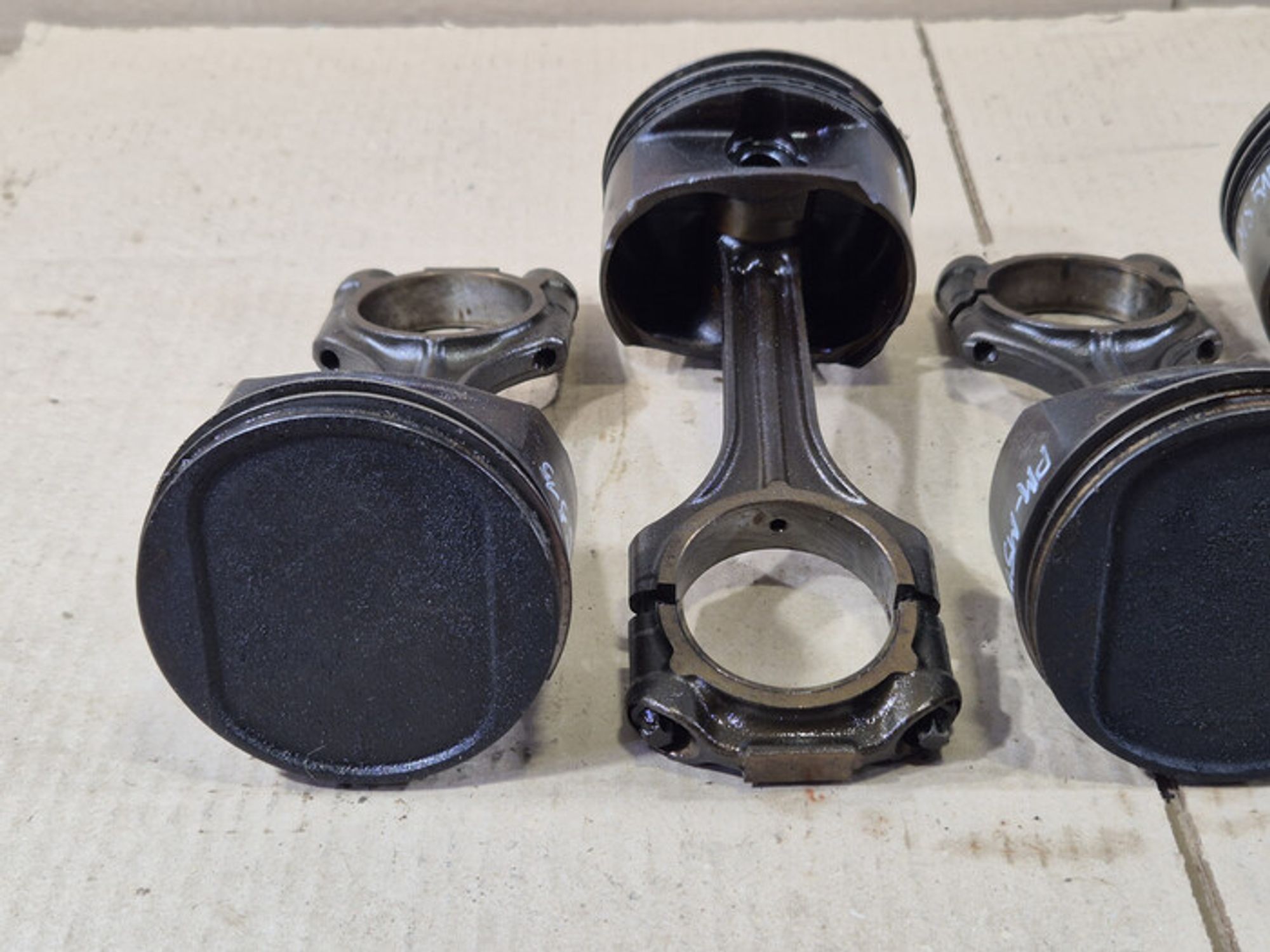 https://ycs.partsauto.market/partsauto-images/thmbs/78ee0fb3787e2dce013ed29fc8a1120c/687dbddabce7c0328f05dbb79d83e730/b1b7756e1f5ce2dfd4904f0a8b8ad345.jpg