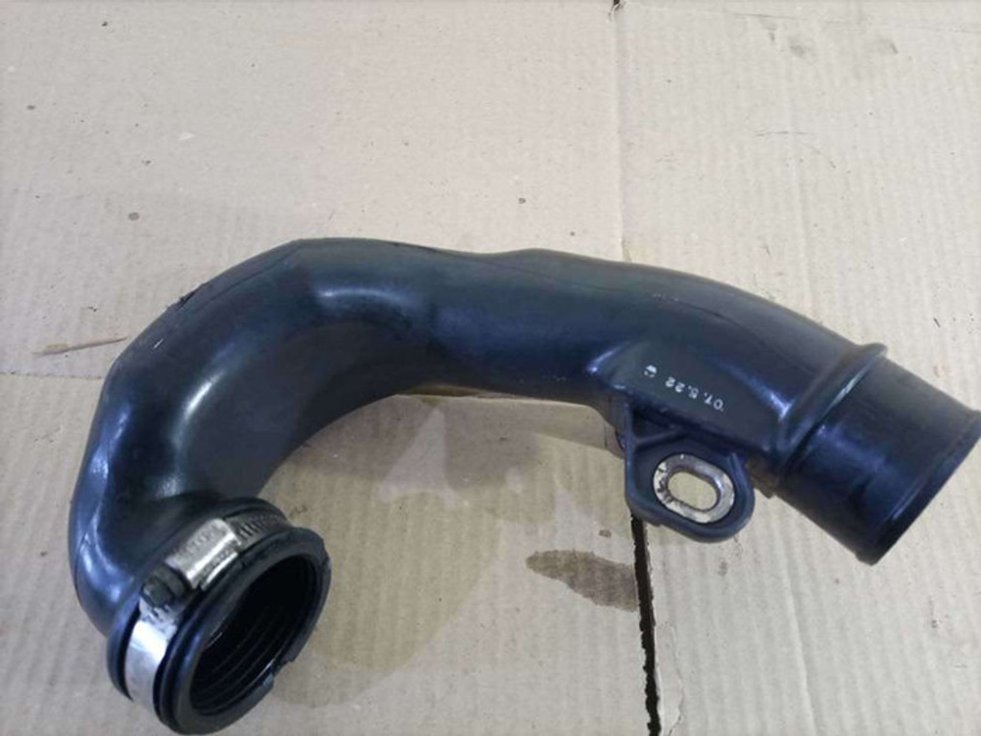https://ycs.partsauto.market/partsauto-images/thmbs/78ee0fb3787e2dce013ed29fc8a1120c/68f5b9383554fc5f87ec38db559e93fa/9e6ee4681797708c4b63f90bda3fd7d0.jpg