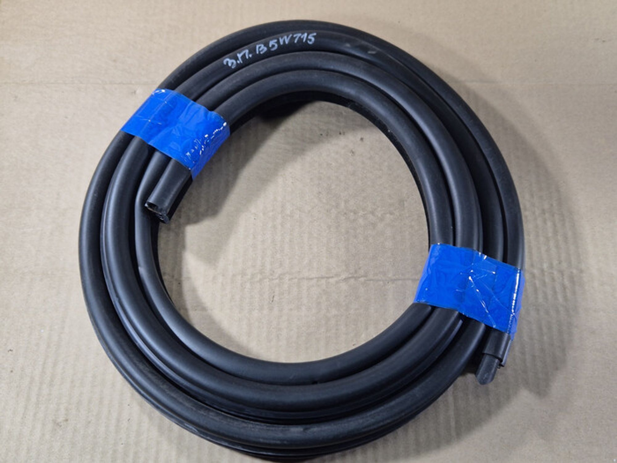 https://ycs.partsauto.market/partsauto-images/thmbs/78ee0fb3787e2dce013ed29fc8a1120c/6bfab945bc1b1c0948f77c29dbc02dbb/5709b1d175e064289b31c9e3a804671f.jpg