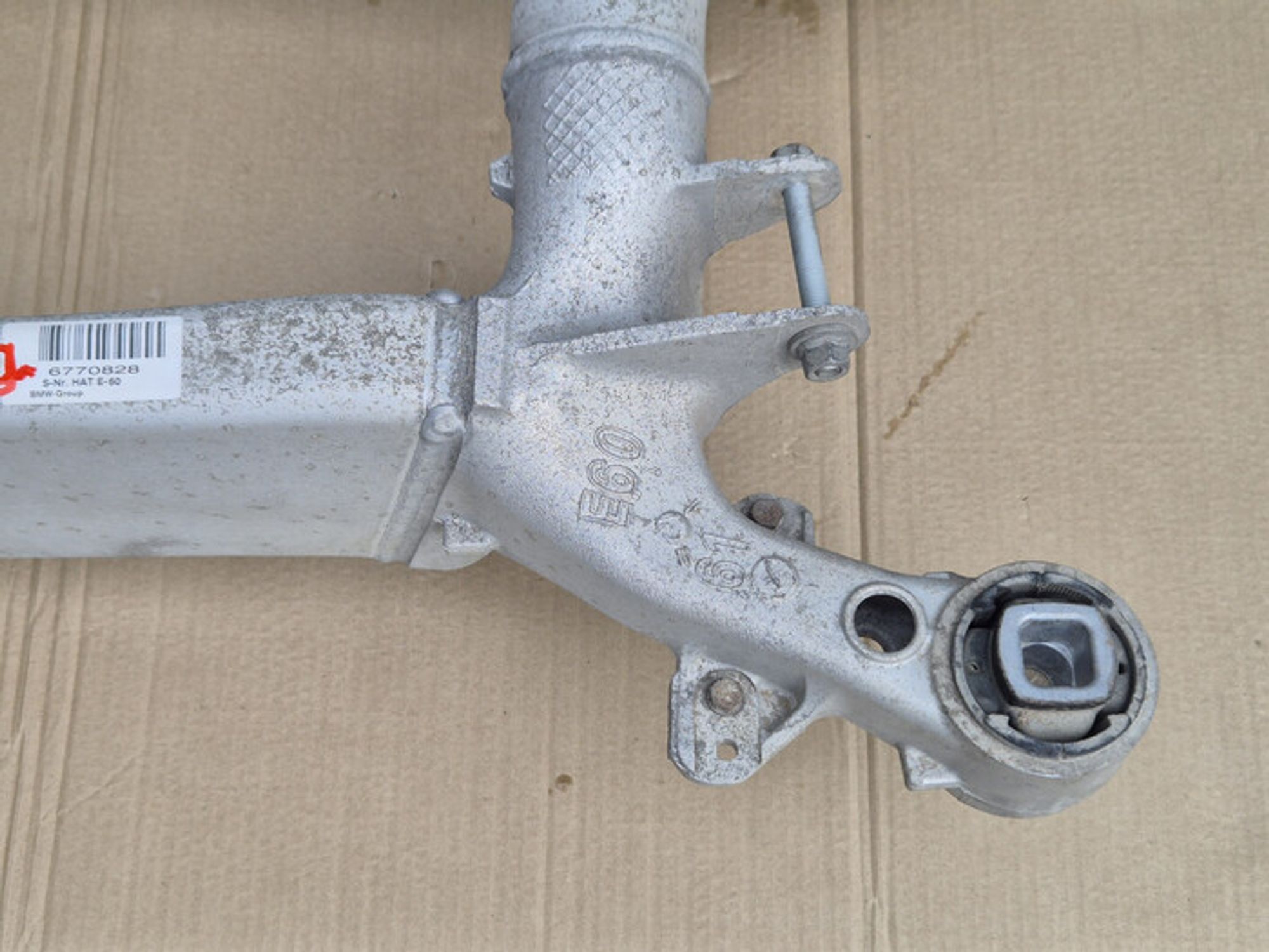 https://ycs.partsauto.market/partsauto-images/thmbs/78ee0fb3787e2dce013ed29fc8a1120c/6cdfa5983065cc44b93718c74beb1497/4e4f9f2d0ee1a32ebd94f7ce64b377a2.jpg
