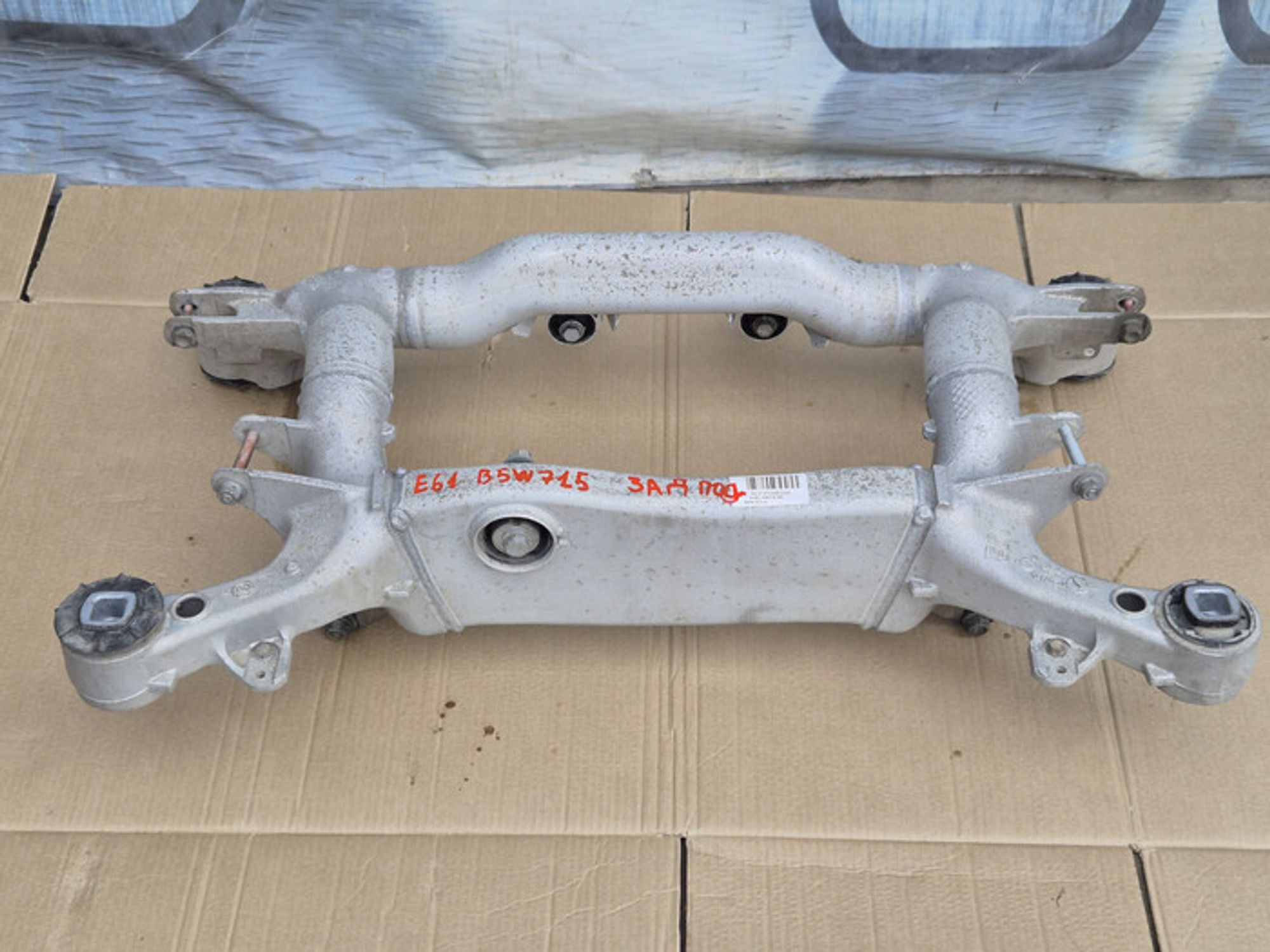 https://ycs.partsauto.market/partsauto-images/thmbs/78ee0fb3787e2dce013ed29fc8a1120c/6cdfa5983065cc44b93718c74beb1497/4f36f1efecca8b4bf605bf008e9c3c33.jpg