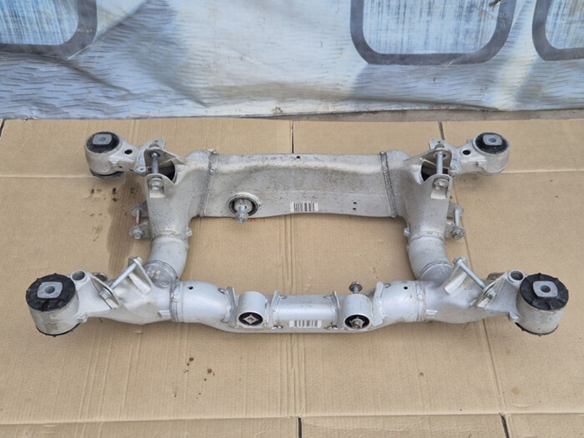 https://ycs.partsauto.market/partsauto-images/thmbs/78ee0fb3787e2dce013ed29fc8a1120c/6cdfa5983065cc44b93718c74beb1497/eaf2291fc33f4ba80f258990426c663c.jpg