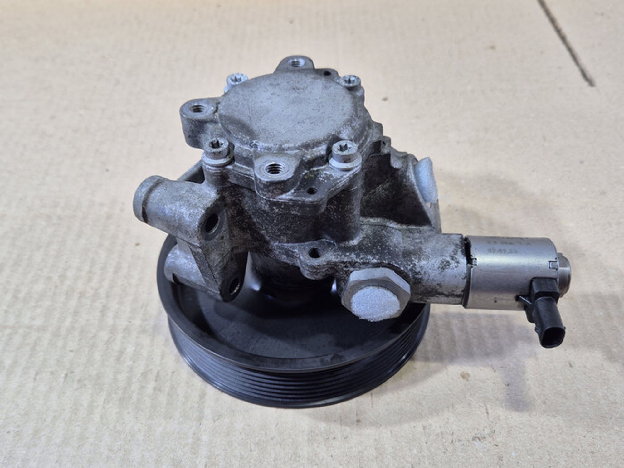https://ycs.partsauto.market/partsauto-images/thmbs/78ee0fb3787e2dce013ed29fc8a1120c/6da9a4f532aaeccc096d949990c3e129/91fc5945f095aa18ec1686a19edd6543.jpg