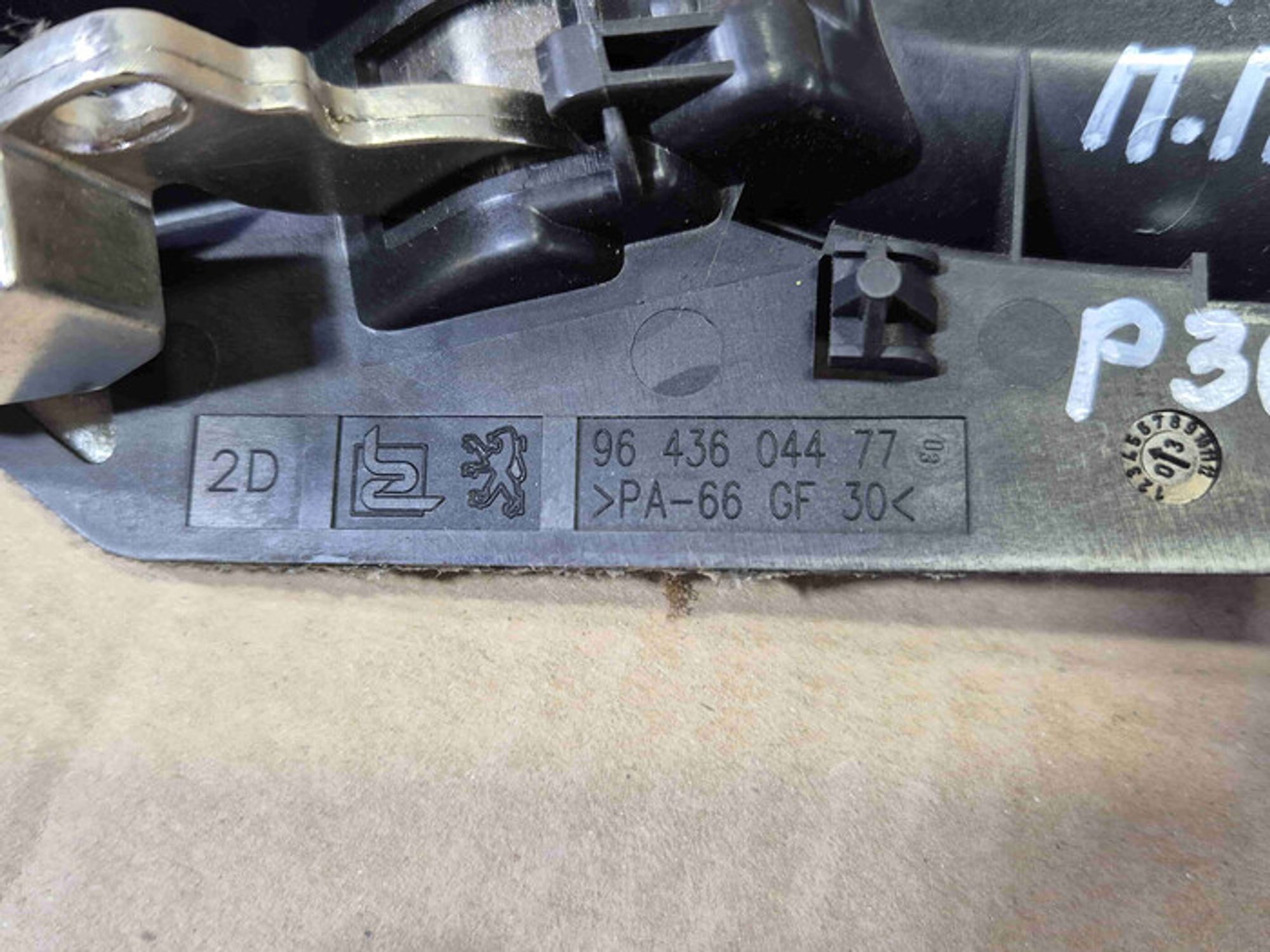 https://ycs.partsauto.market/partsauto-images/thmbs/78ee0fb3787e2dce013ed29fc8a1120c/6e5d989de878d9c0b3d49c650cb32827/05ffac41525927c06317d149ec59c023.jpg