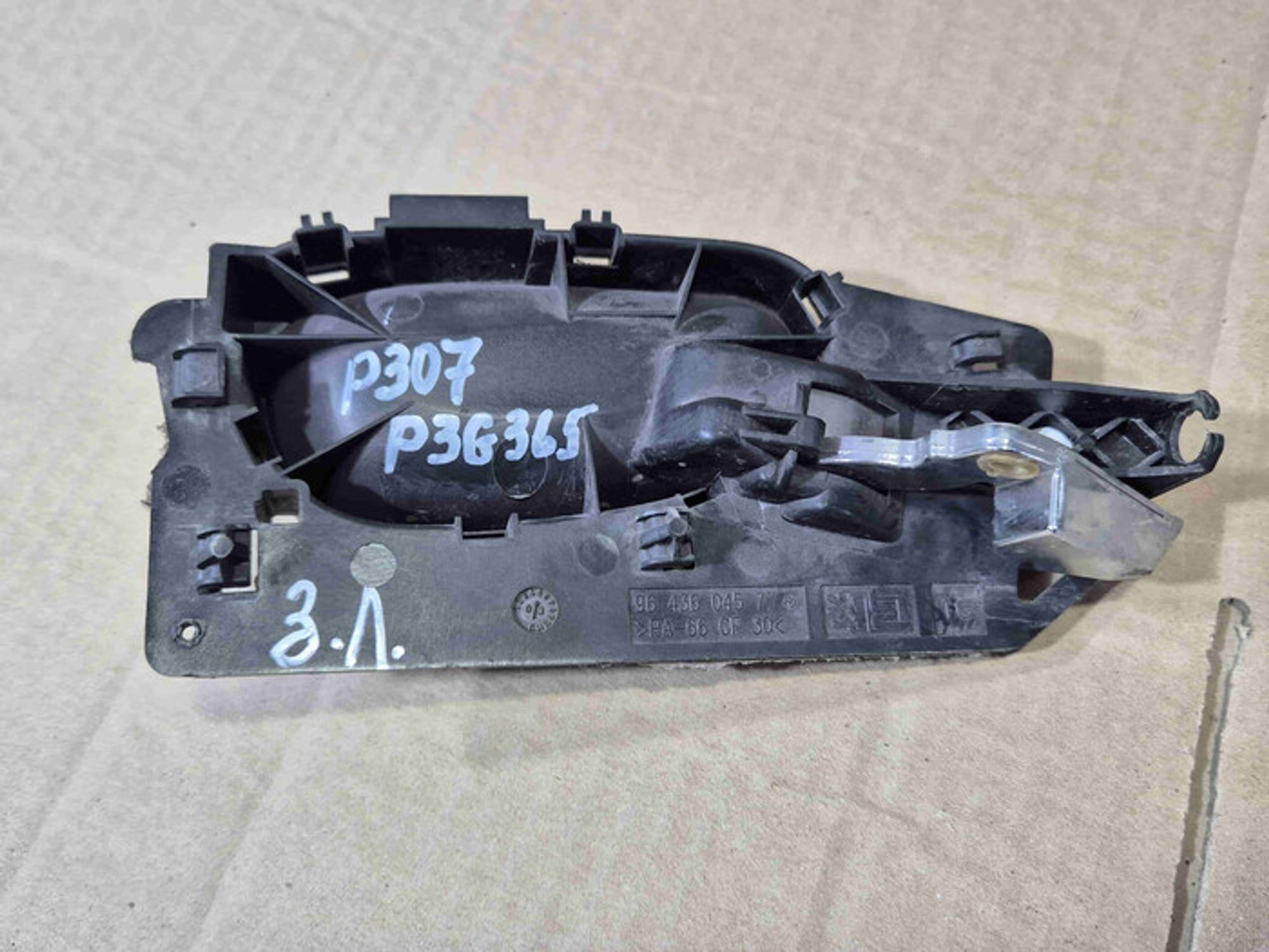 https://ycs.partsauto.market/partsauto-images/thmbs/78ee0fb3787e2dce013ed29fc8a1120c/6e5d989de878d9c0b3d49c650cb32827/86f2f6b731fc45336ffecc162223de47.jpg