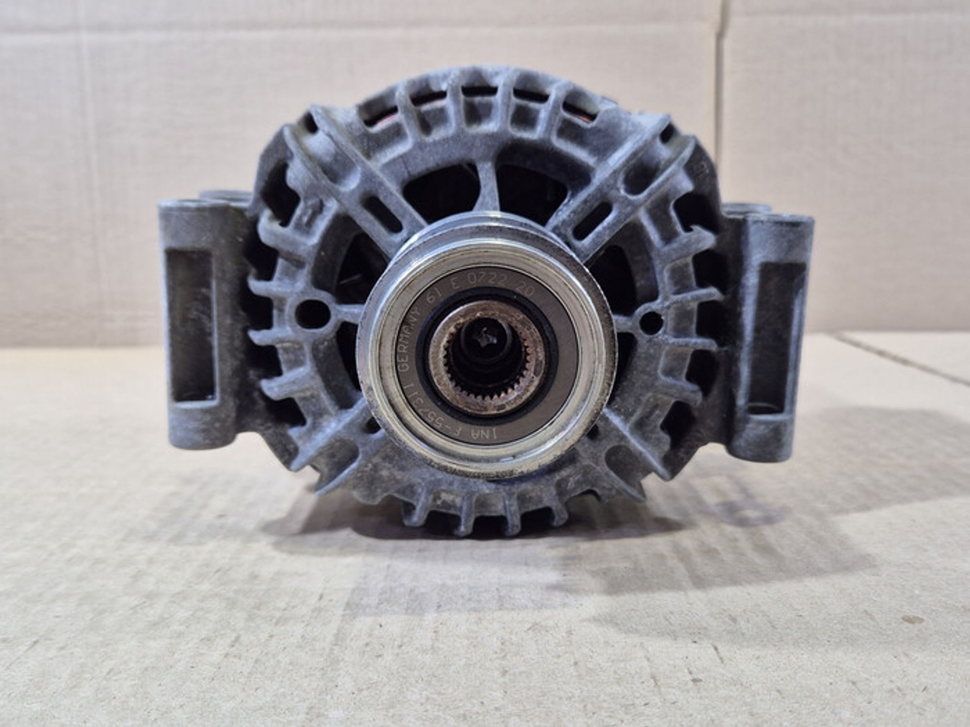 https://ycs.partsauto.market/partsauto-images/thmbs/78ee0fb3787e2dce013ed29fc8a1120c/6f6236d0db7b0a50a422adcc14b564a9/b77b2684e4dc6f77f822b0505c754d51.jpg