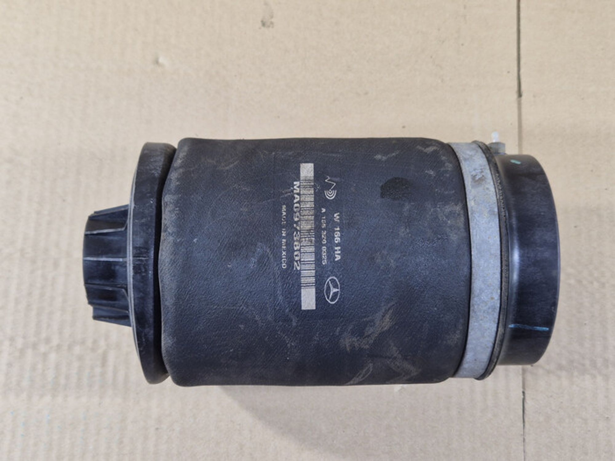 https://ycs.partsauto.market/partsauto-images/thmbs/78ee0fb3787e2dce013ed29fc8a1120c/6f73f3bda6c06b4dcd02134c1e969d20/8323df4627dbfd387938f34b9c13e5a2.jpg