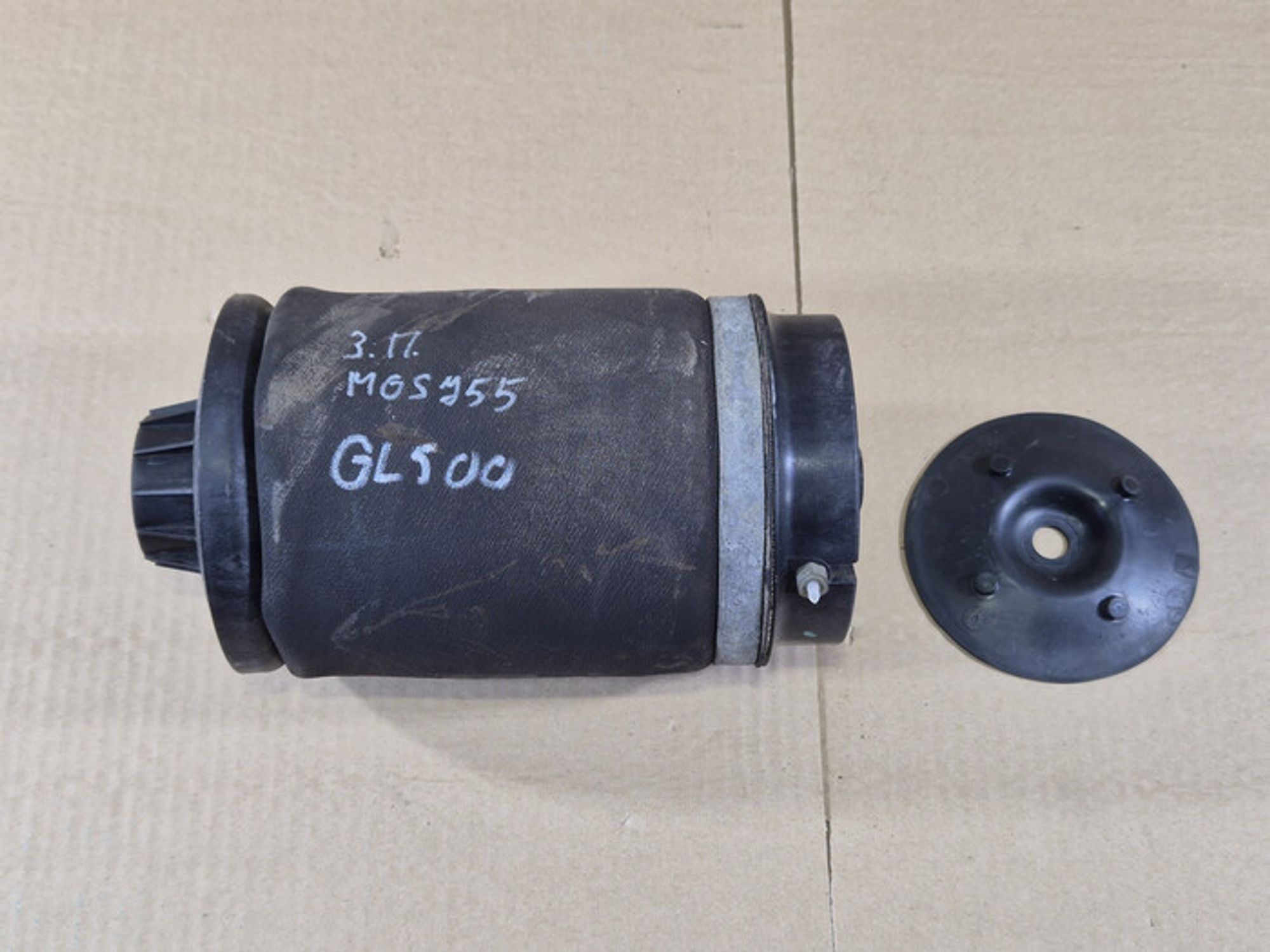 https://ycs.partsauto.market/partsauto-images/thmbs/78ee0fb3787e2dce013ed29fc8a1120c/6f73f3bda6c06b4dcd02134c1e969d20/8d4970a332cda379e10aadd9d2643bf0.jpg