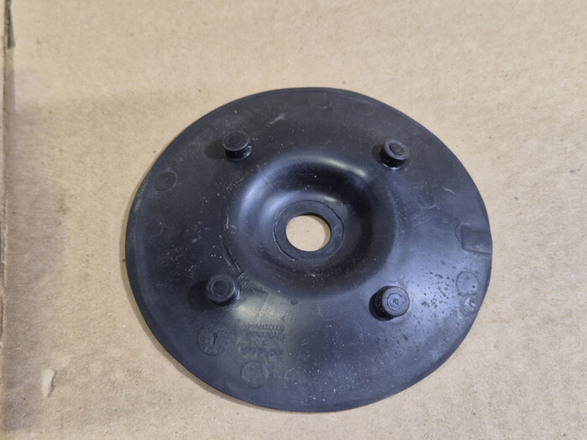 https://ycs.partsauto.market/partsauto-images/thmbs/78ee0fb3787e2dce013ed29fc8a1120c/6f73f3bda6c06b4dcd02134c1e969d20/e0f2d5899cf29dd206c5c0da5ac70281.jpg