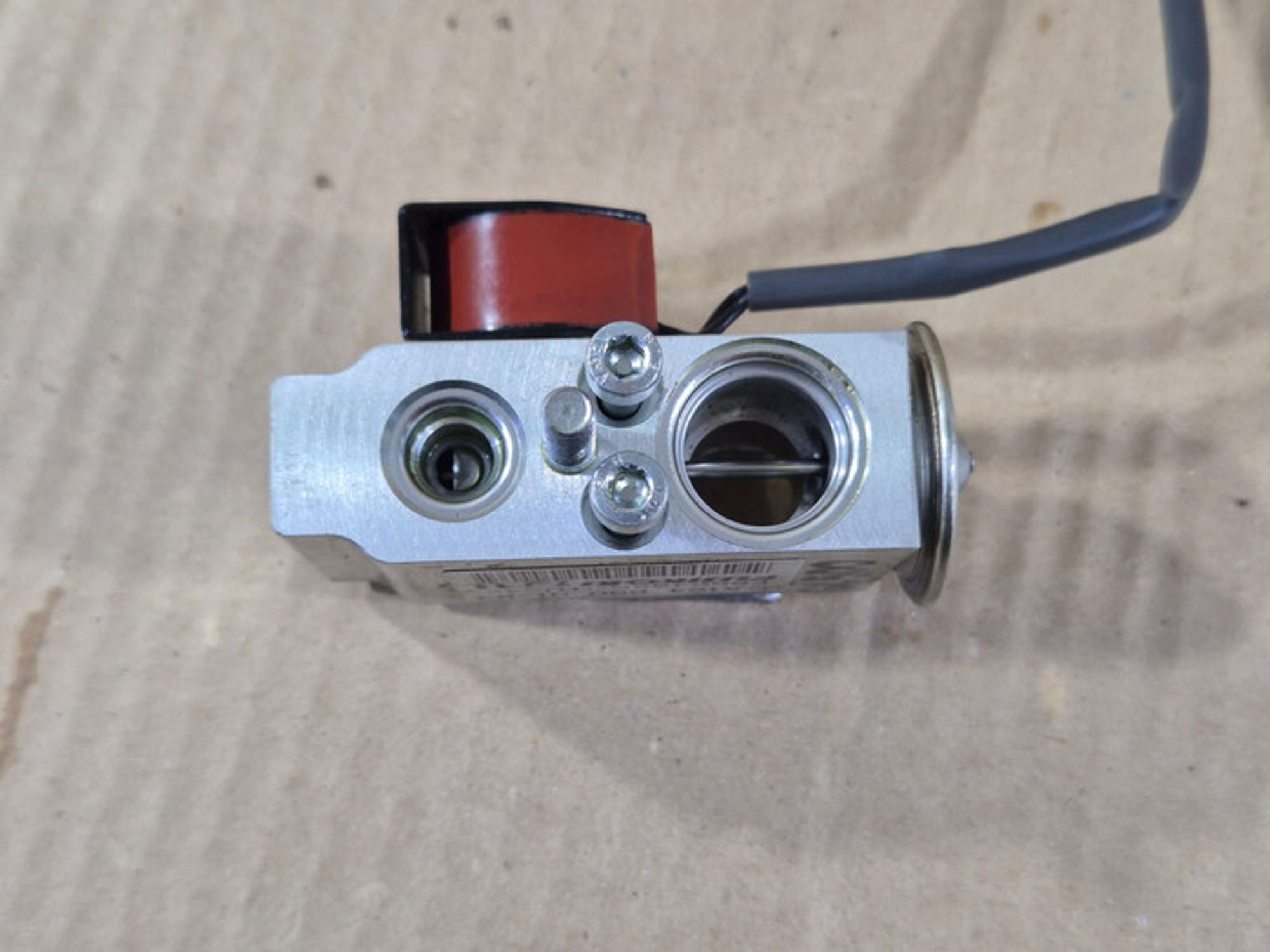 https://ycs.partsauto.market/partsauto-images/thmbs/78ee0fb3787e2dce013ed29fc8a1120c/6f7bd8ec5c7bdf09675a30f73f8eaea8/b48c9495735777ae22fd64357ee8b84d.jpg
