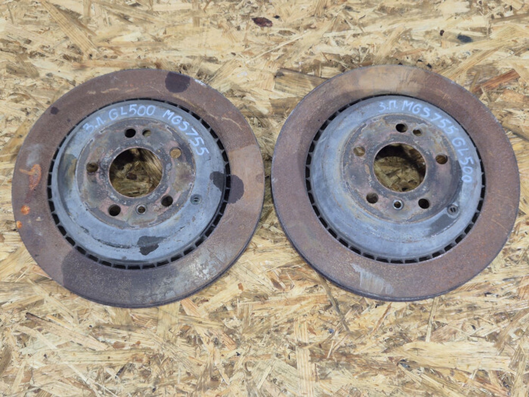 https://ycs.partsauto.market/partsauto-images/thmbs/78ee0fb3787e2dce013ed29fc8a1120c/6faff5869a1caae424855e4e77d1276e/f9e595edffa3820b392457eafef8bb1a.jpg