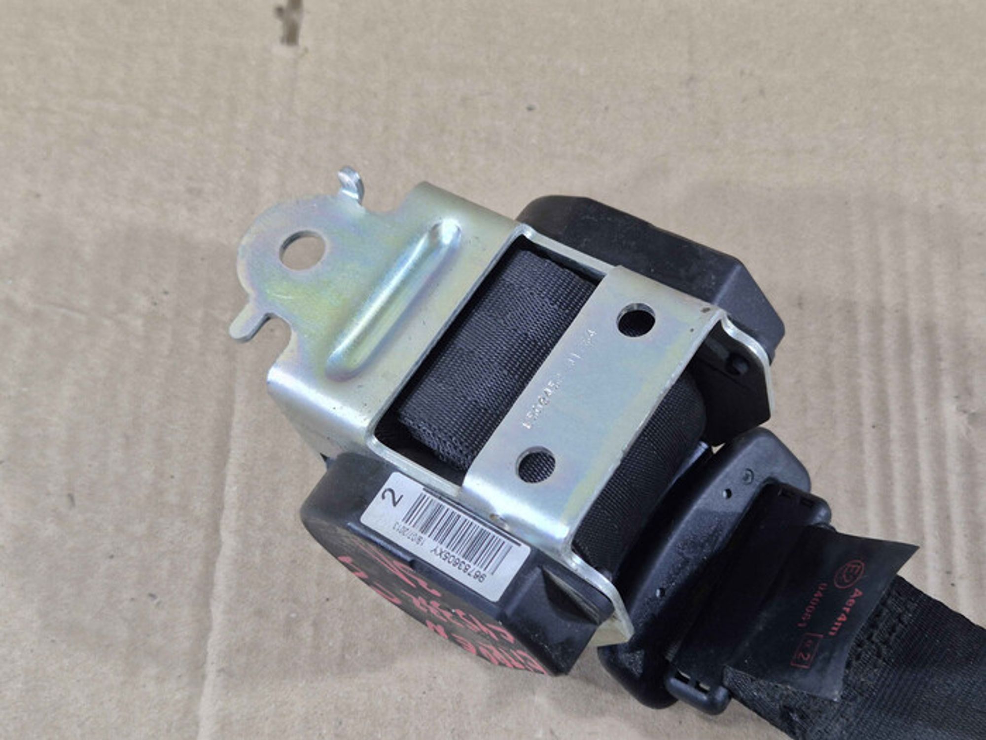 https://ycs.partsauto.market/partsauto-images/thmbs/78ee0fb3787e2dce013ed29fc8a1120c/70aae1f284ec8f37fe7838dc3290f3be/048ff7ae4f700607143e77e1aca43146.jpg