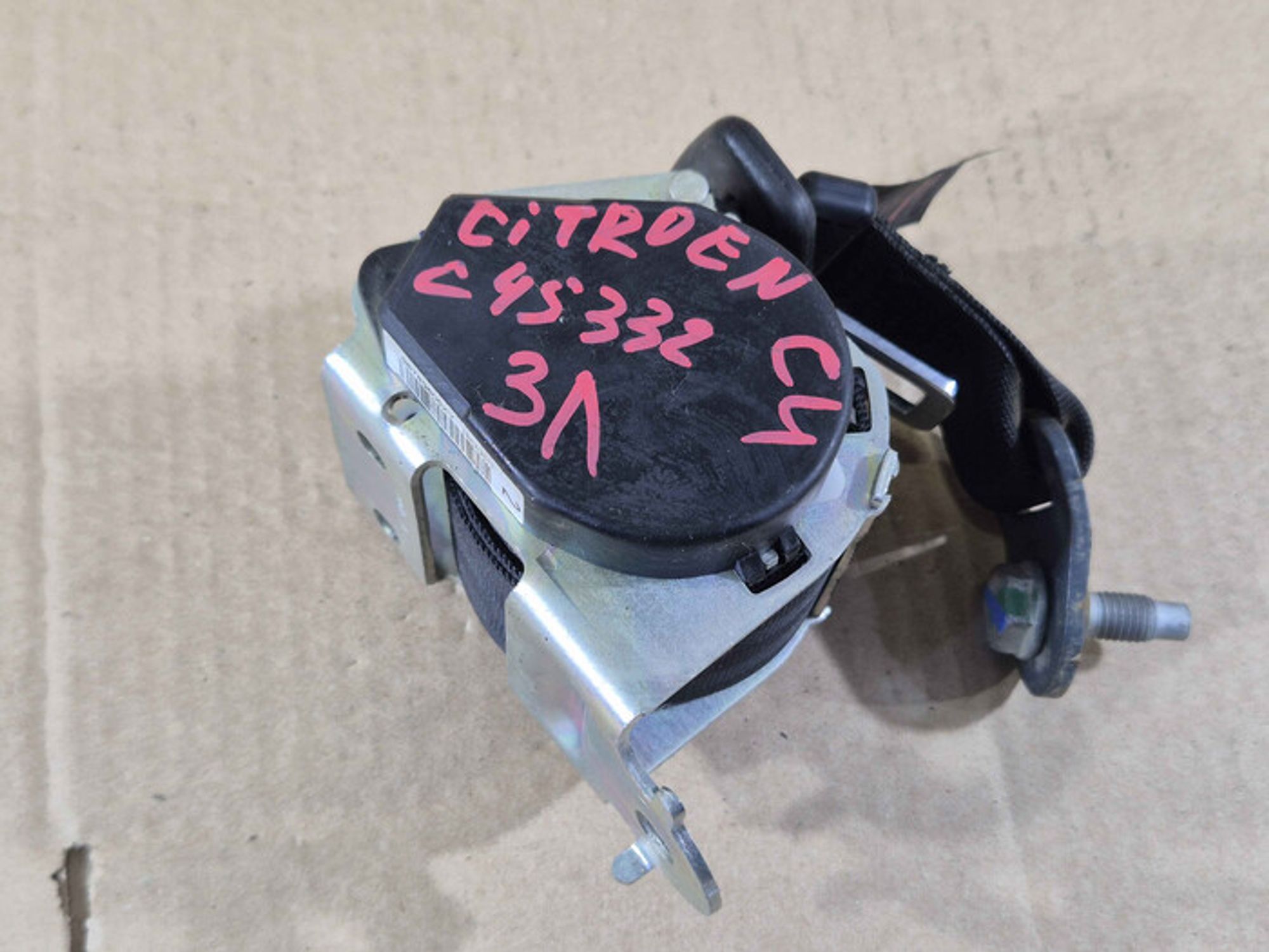 https://ycs.partsauto.market/partsauto-images/thmbs/78ee0fb3787e2dce013ed29fc8a1120c/70aae1f284ec8f37fe7838dc3290f3be/bf06fad3fee9b241752b7ddc9361b7d4.jpg