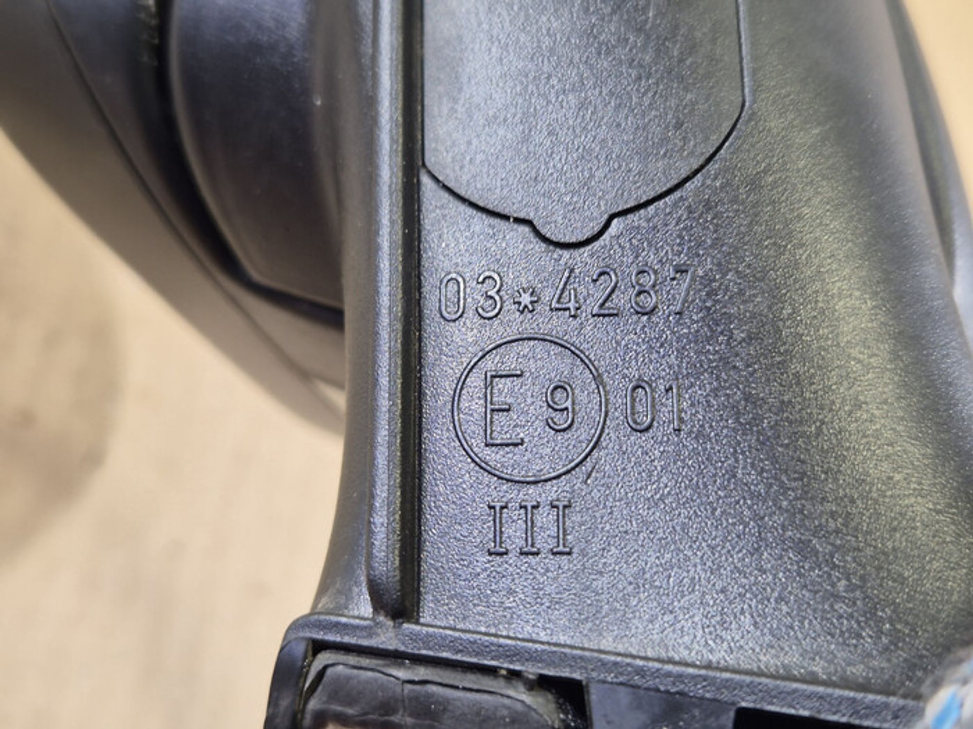 https://ycs.partsauto.market/partsauto-images/thmbs/78ee0fb3787e2dce013ed29fc8a1120c/711e1a22fe98fc775e7d69818836676b/ebb516c4e1242128557dab6226f32483.jpg