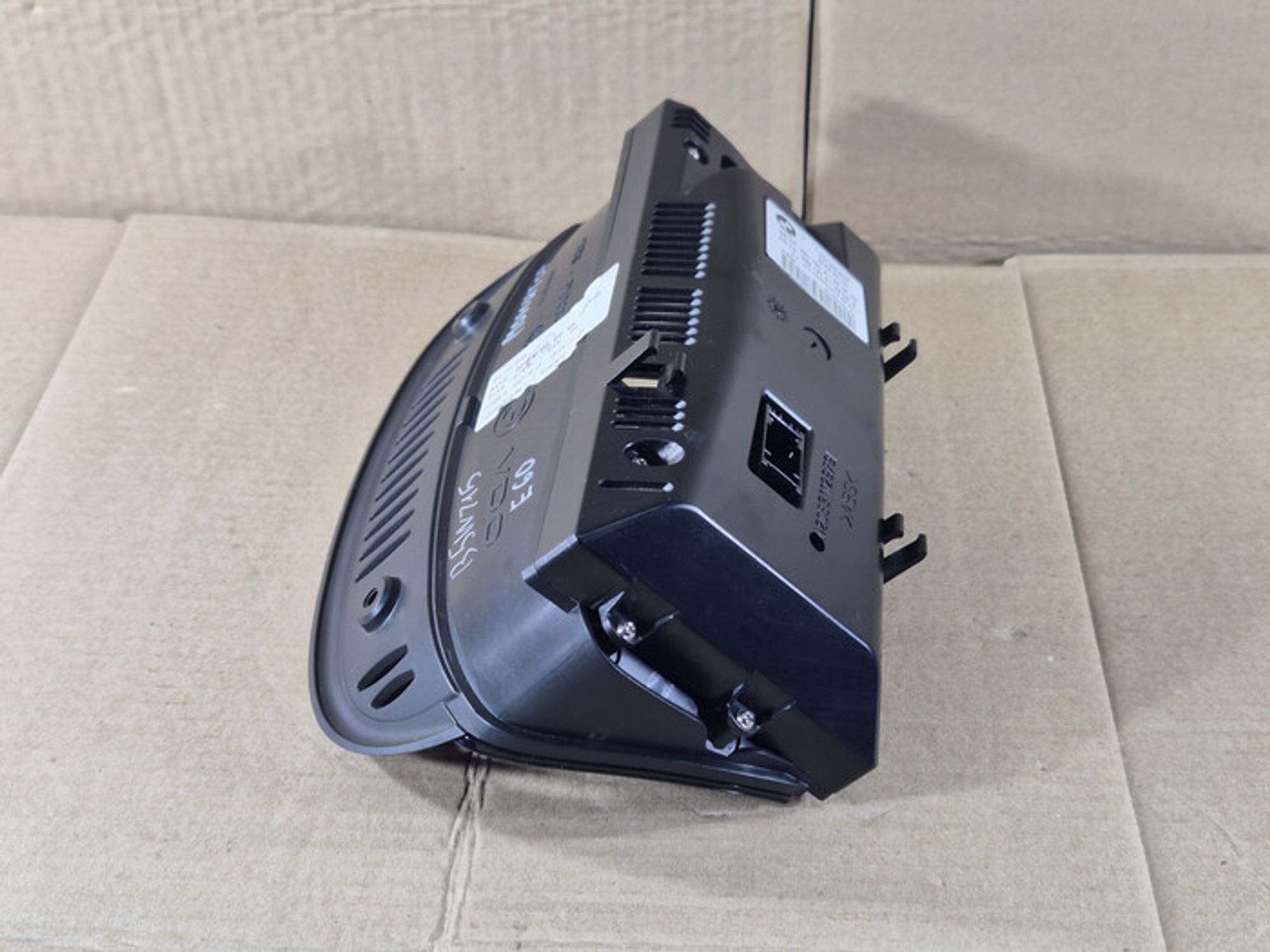 https://ycs.partsauto.market/partsauto-images/thmbs/78ee0fb3787e2dce013ed29fc8a1120c/71e073e187f43e83d57863594cc107d3/293173af465bd70ba8f5f27c2e33d816.jpg