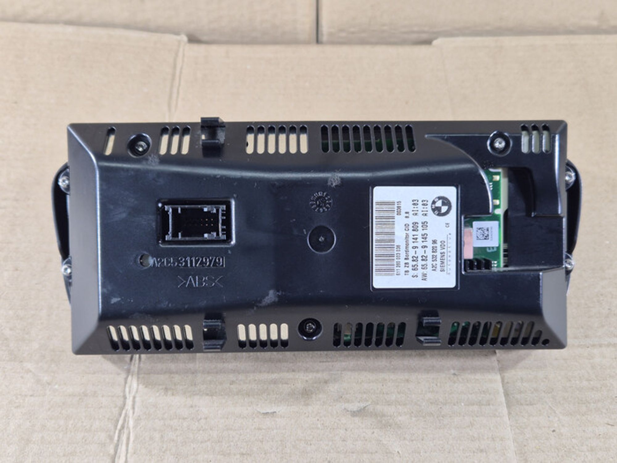 https://ycs.partsauto.market/partsauto-images/thmbs/78ee0fb3787e2dce013ed29fc8a1120c/71e073e187f43e83d57863594cc107d3/384ec4676cfc8eff402c625c940c7e40.jpg