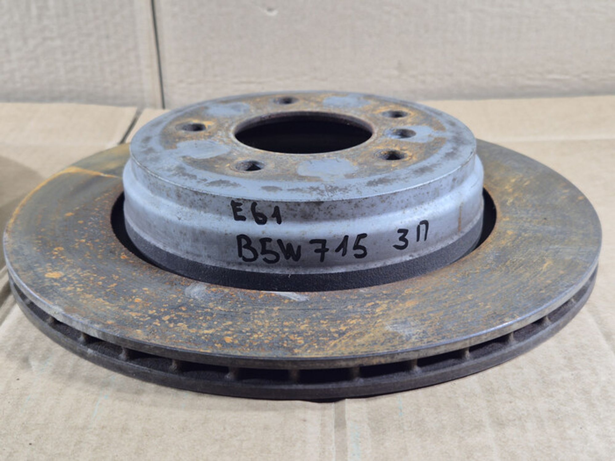 https://ycs.partsauto.market/partsauto-images/thmbs/78ee0fb3787e2dce013ed29fc8a1120c/72f5f000c24b6d8bb0df6c382d2d6e36/ad93d0224686e773662790d35d20b4e4.jpg