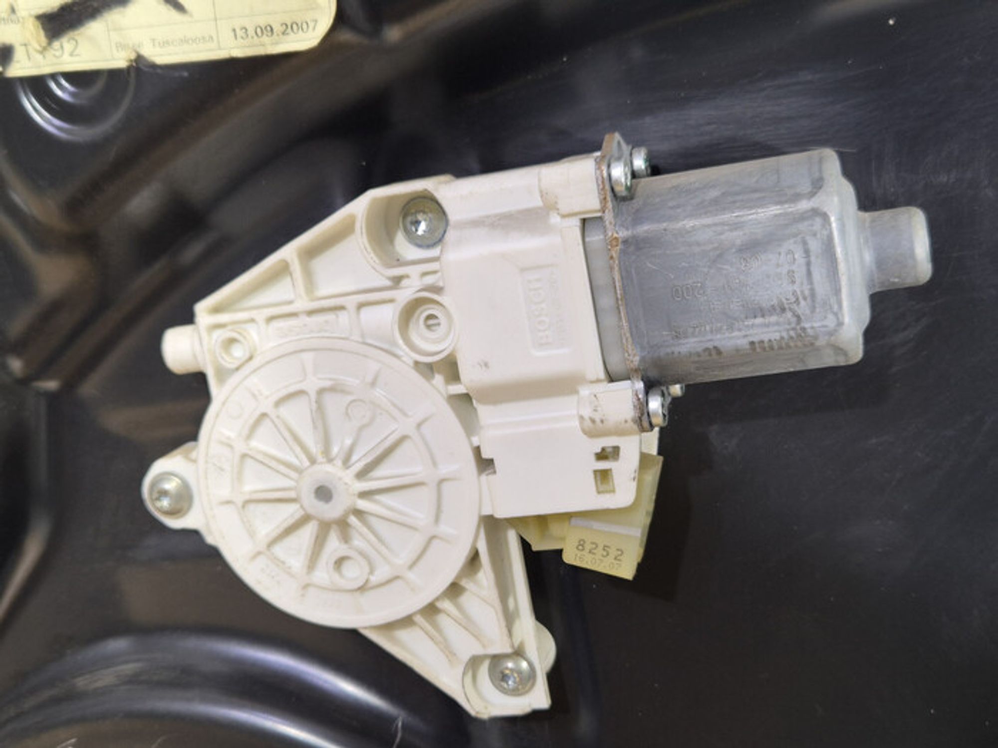 https://ycs.partsauto.market/partsauto-images/thmbs/78ee0fb3787e2dce013ed29fc8a1120c/731c1f6da062ac8485b97ccf975154c3/386f720be885118dc87e15a72fc002f4.jpg