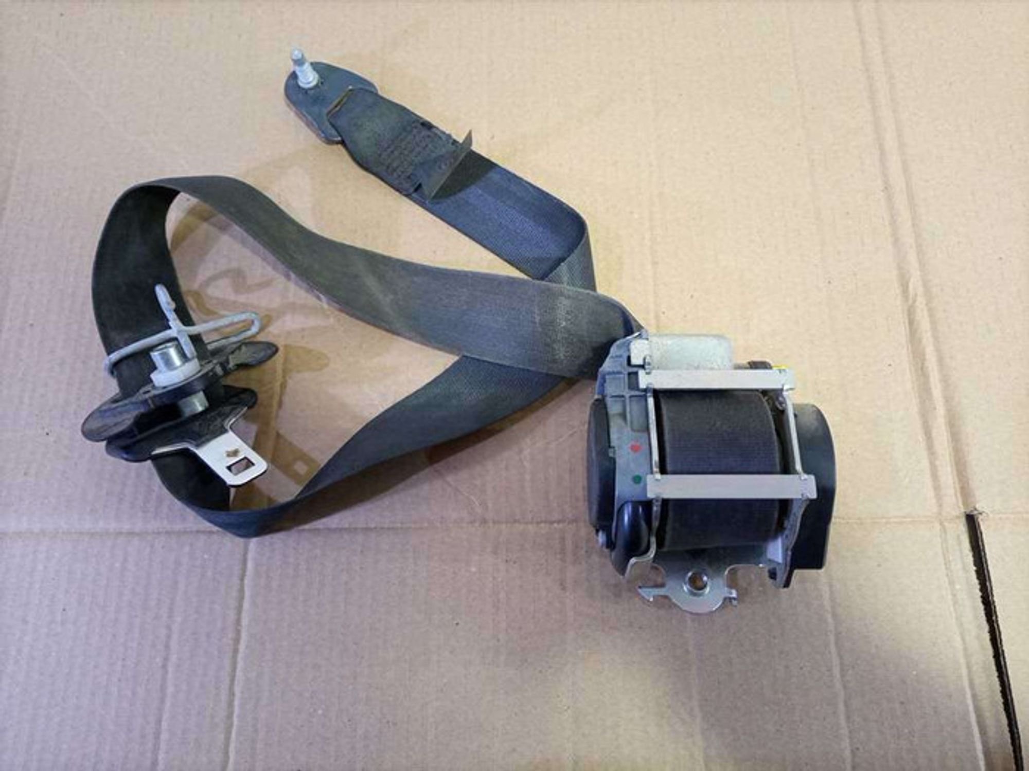 https://ycs.partsauto.market/partsauto-images/thmbs/78ee0fb3787e2dce013ed29fc8a1120c/740399486b3da12db3e1623c1f060196/e5f6c7046edf0b8e37f98b6b063b0c29.jpg