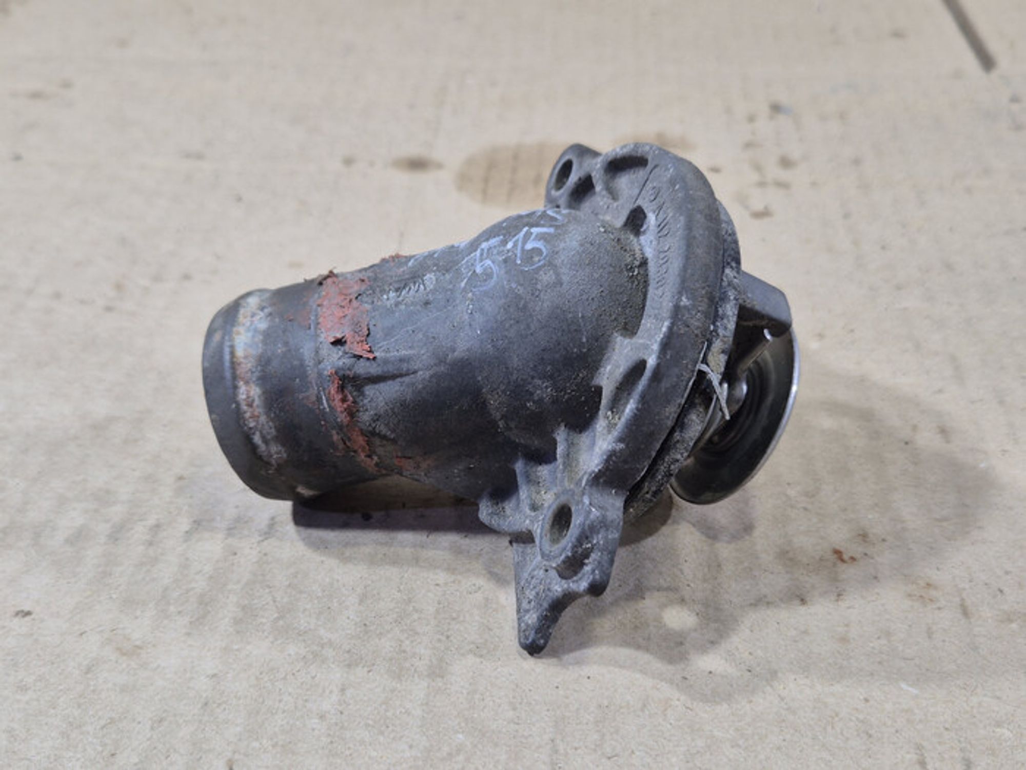 https://ycs.partsauto.market/partsauto-images/thmbs/78ee0fb3787e2dce013ed29fc8a1120c/74936691ab80054b232478d66249ccc5/80f8762f82390d06883addb3edd4d535.jpg